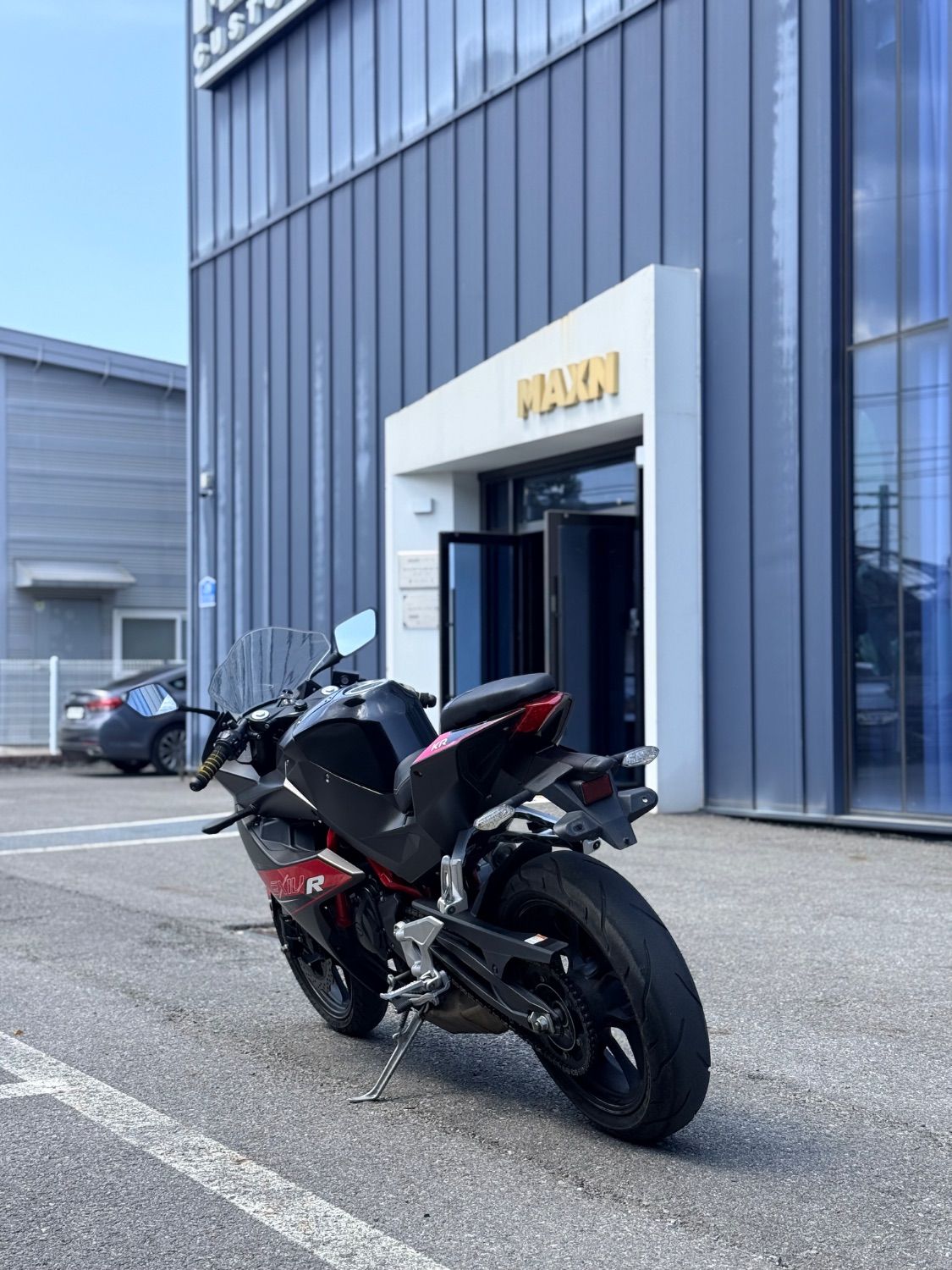 KR모터스 엑시브 250 R more