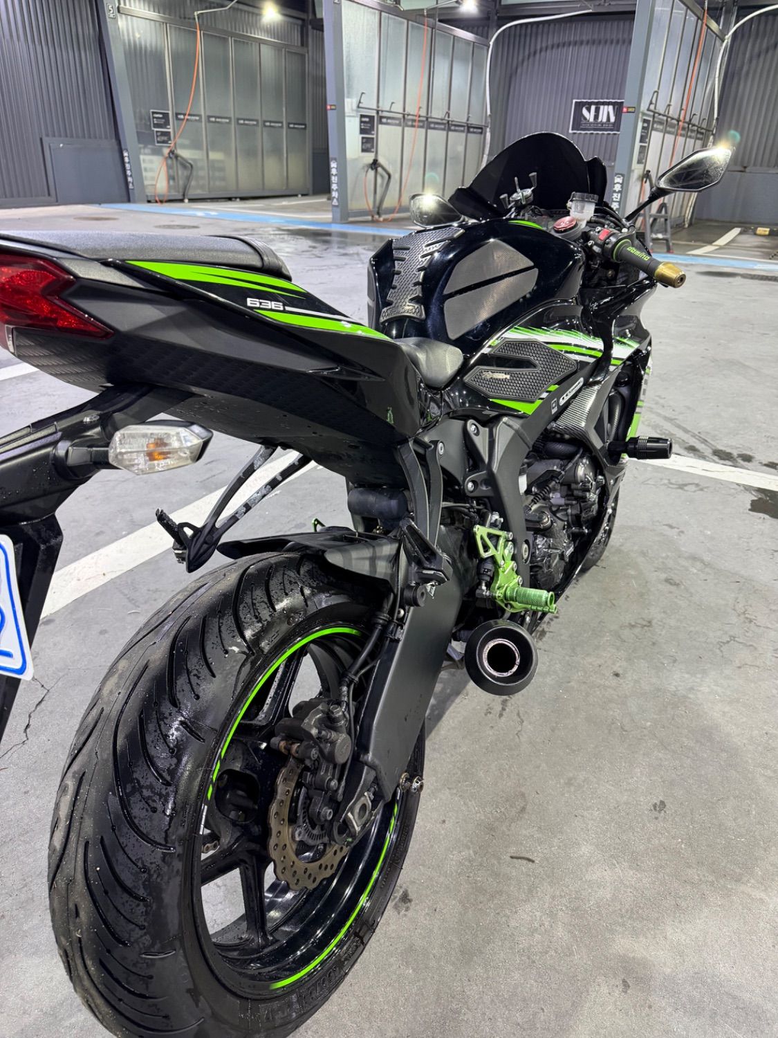 가와사키 닌자 ZX-6R more
