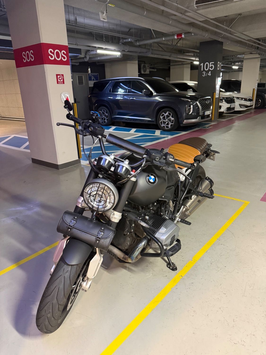 BMW R nine T 2017 네이비 사진 1