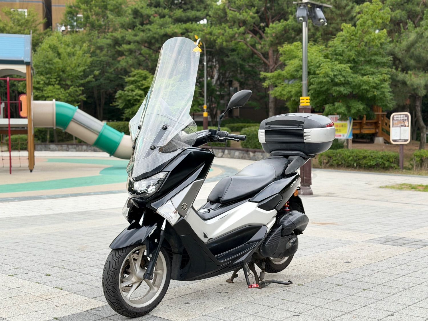 야마하 NMAX 125 main