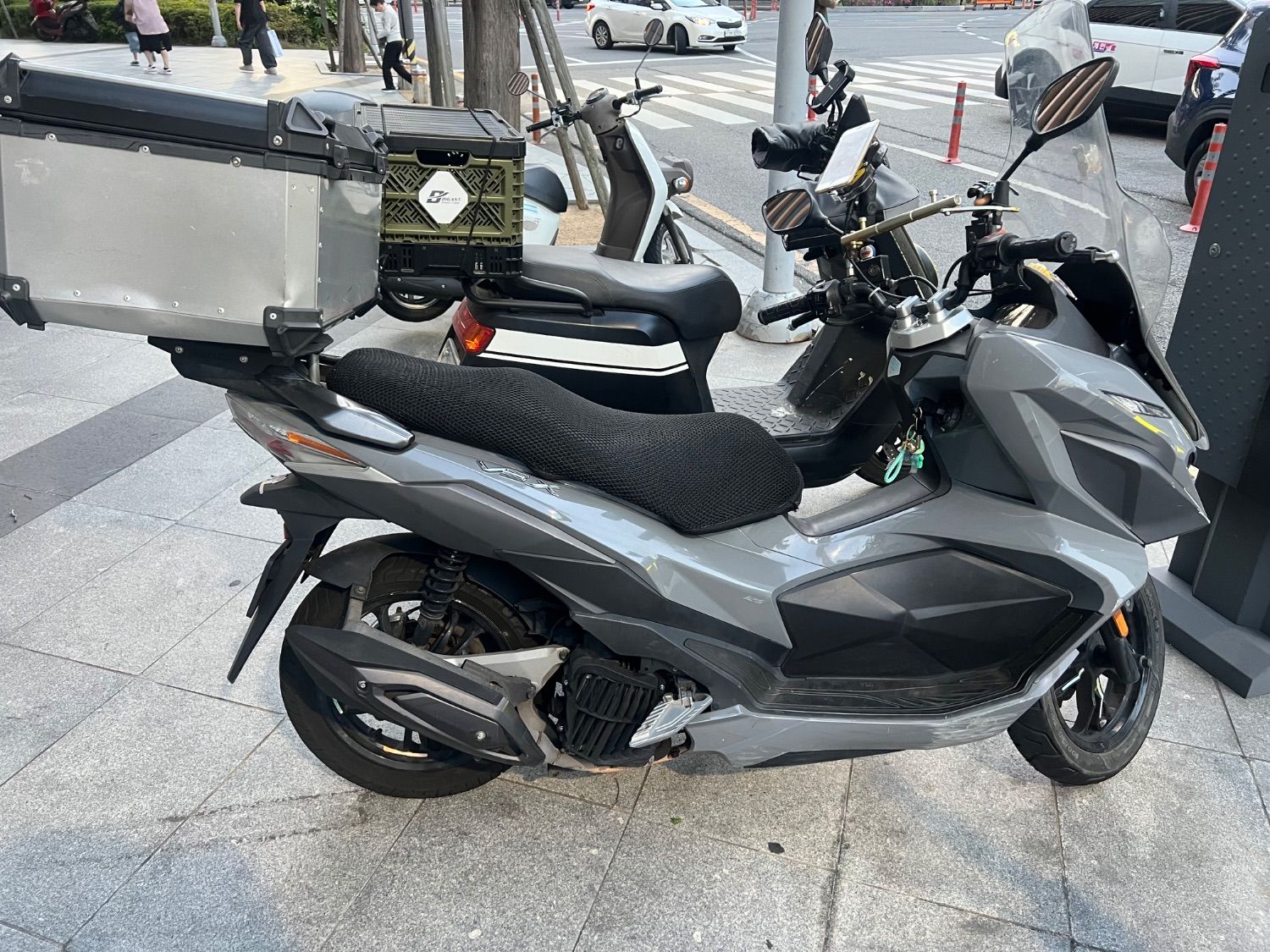 SYM VSX 125 ABS more