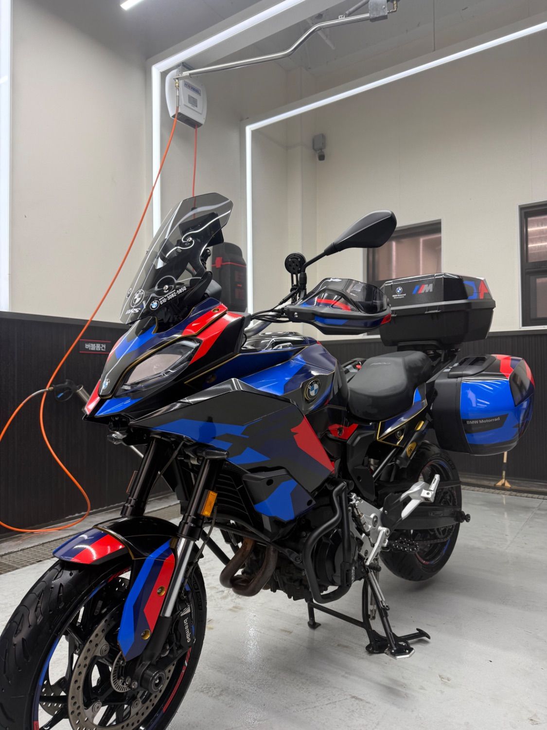 BMW F 900 XR thumb 2