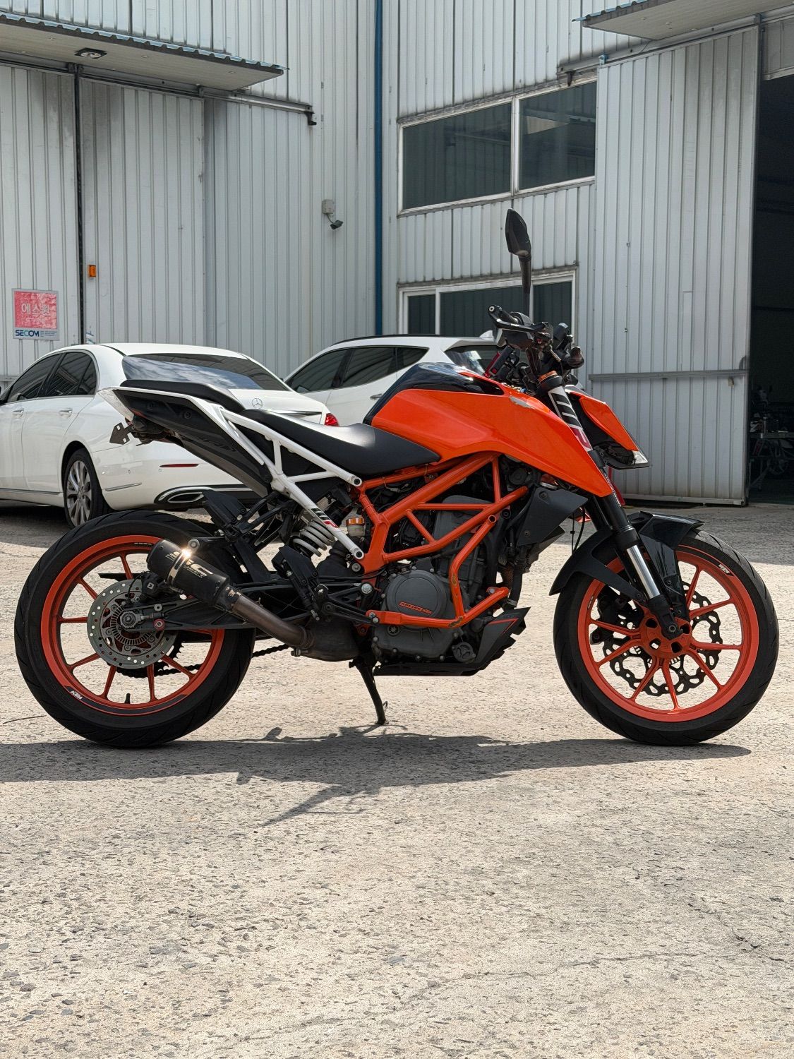 KTM 390 듀크 thumb 2
