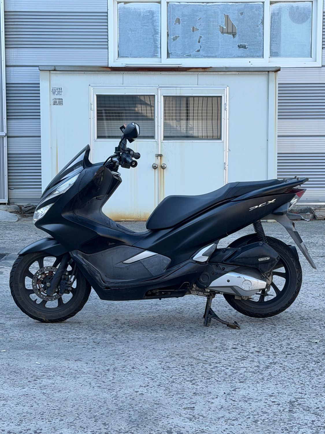 혼다 PCX 125 more