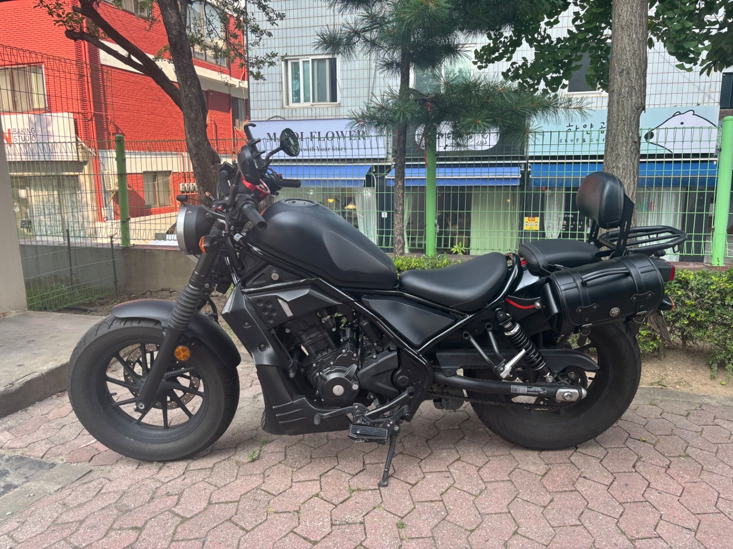 혼다 레블 300 main
