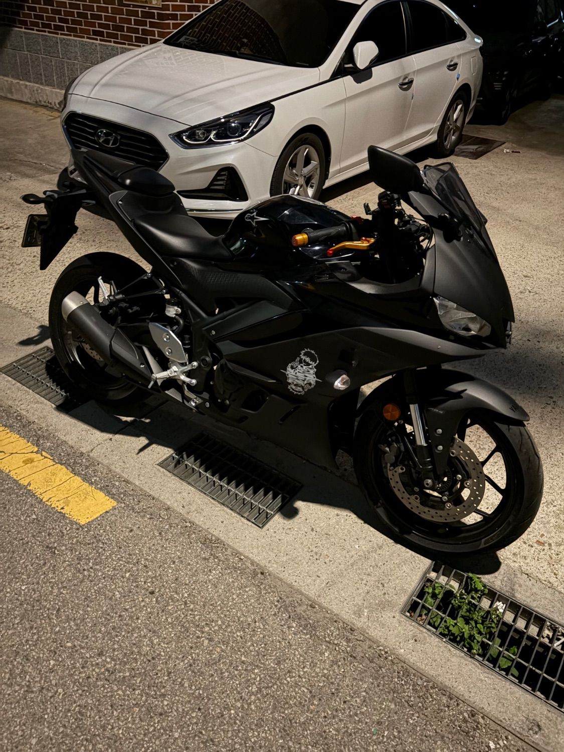 야마하 YZF R3 more