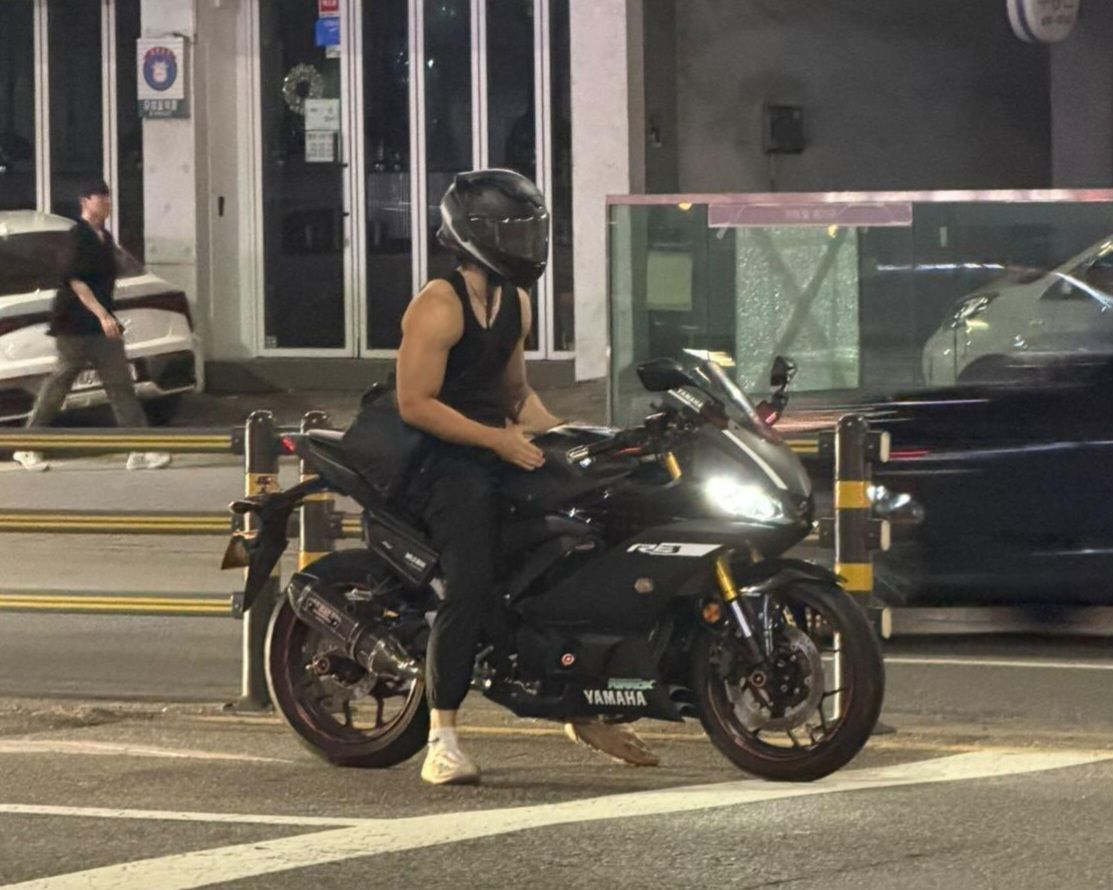 야마하 YZF R3 more