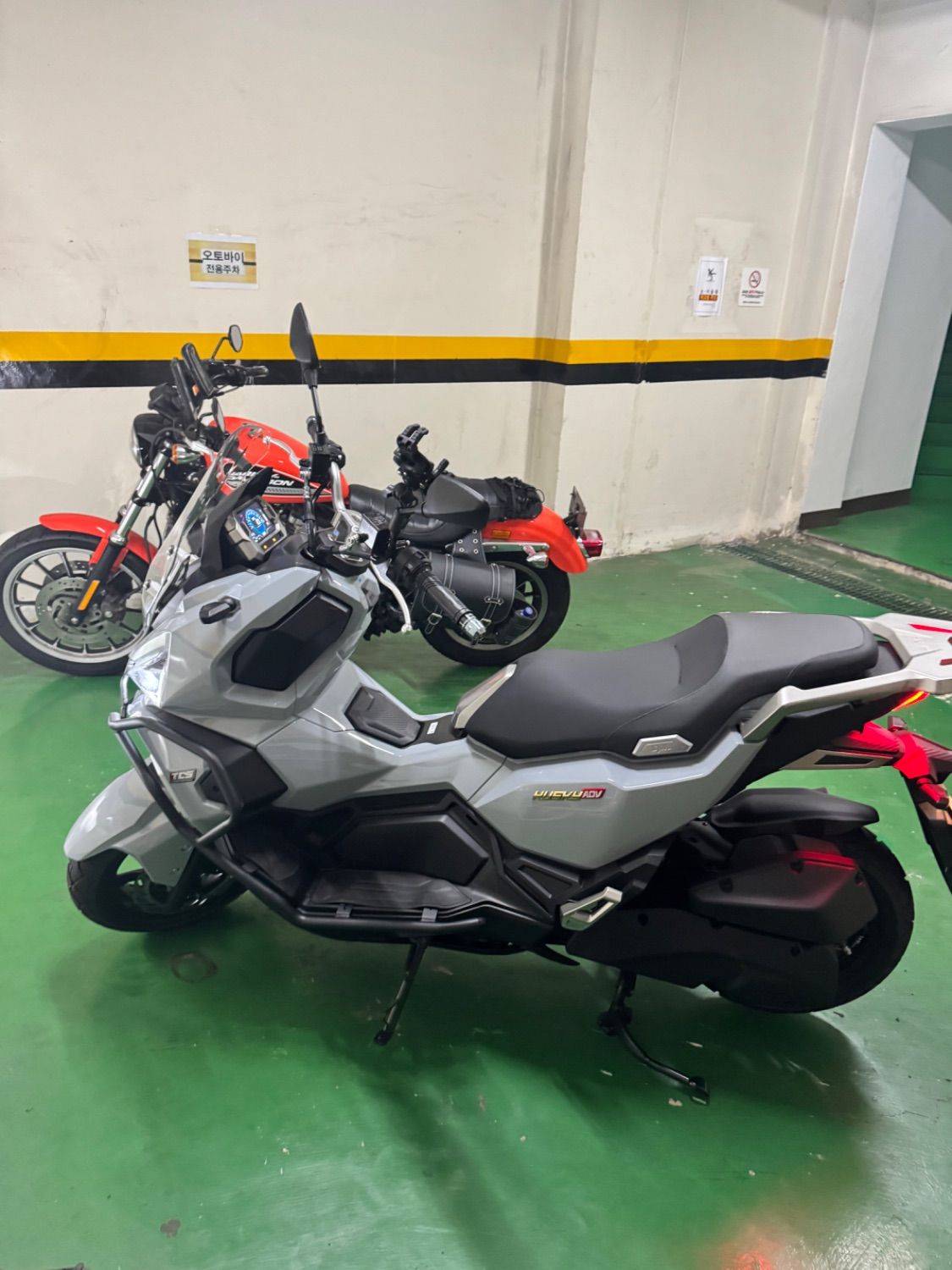 SYM ADX 125 (허스키 125) main