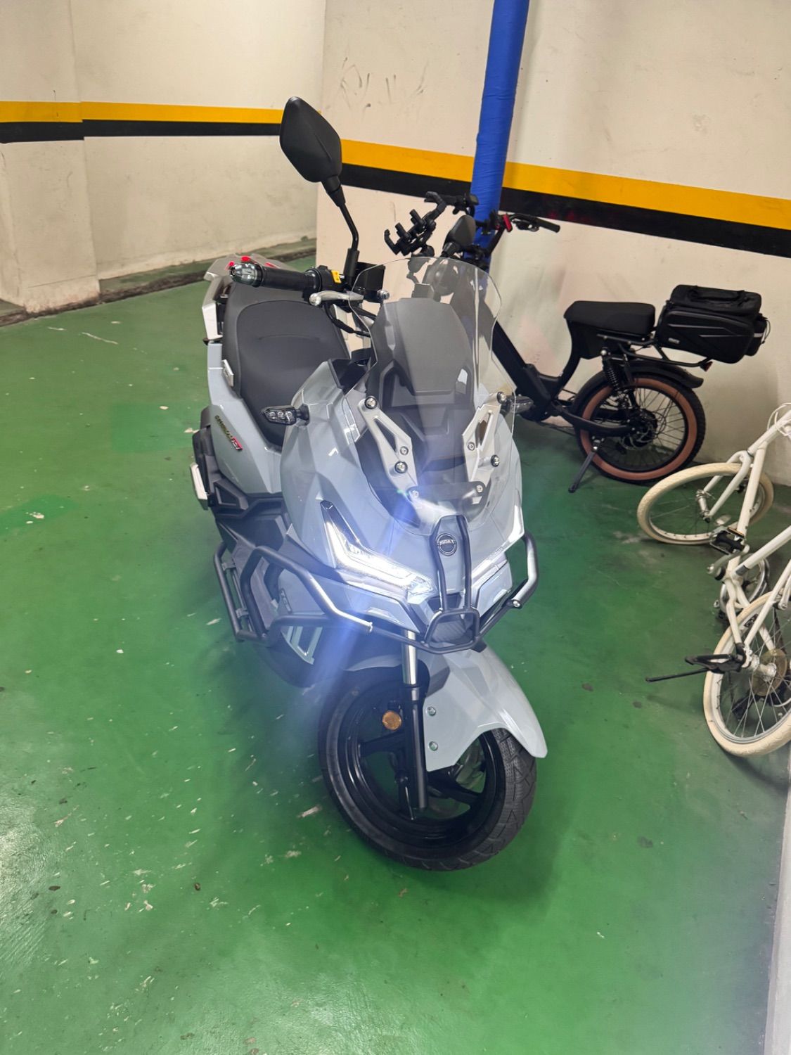 SYM ADX 125 (허스키 125) more