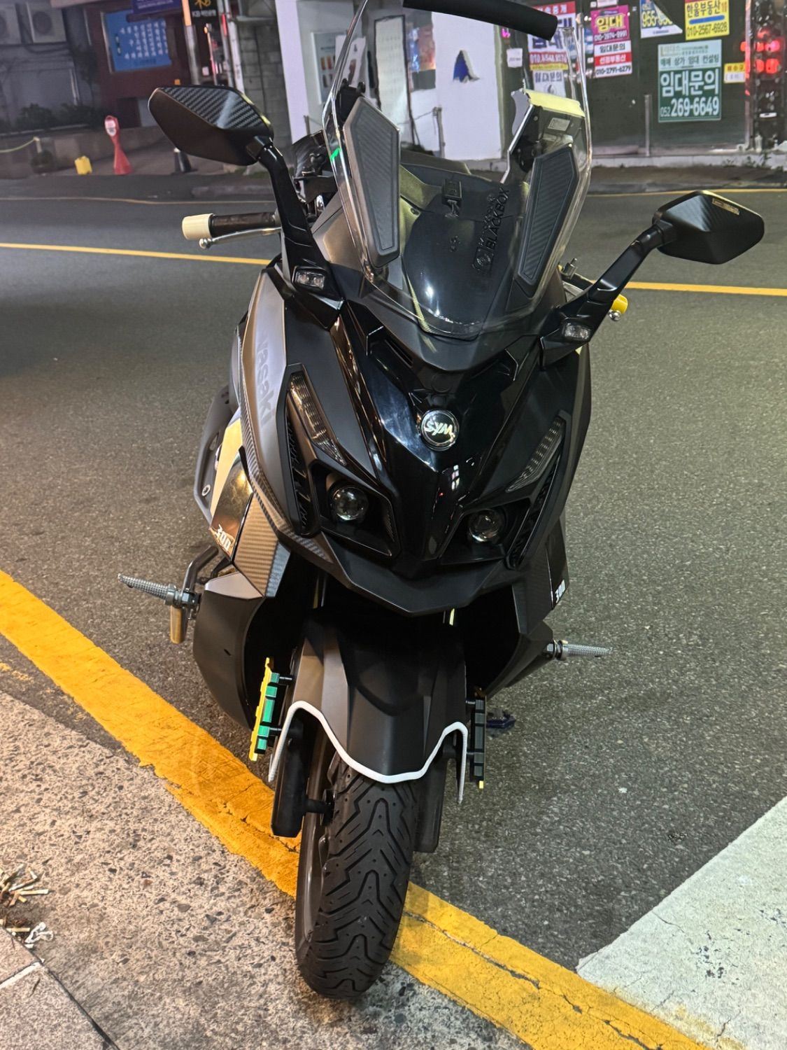 SYM 크루심 300 알파 ABS main