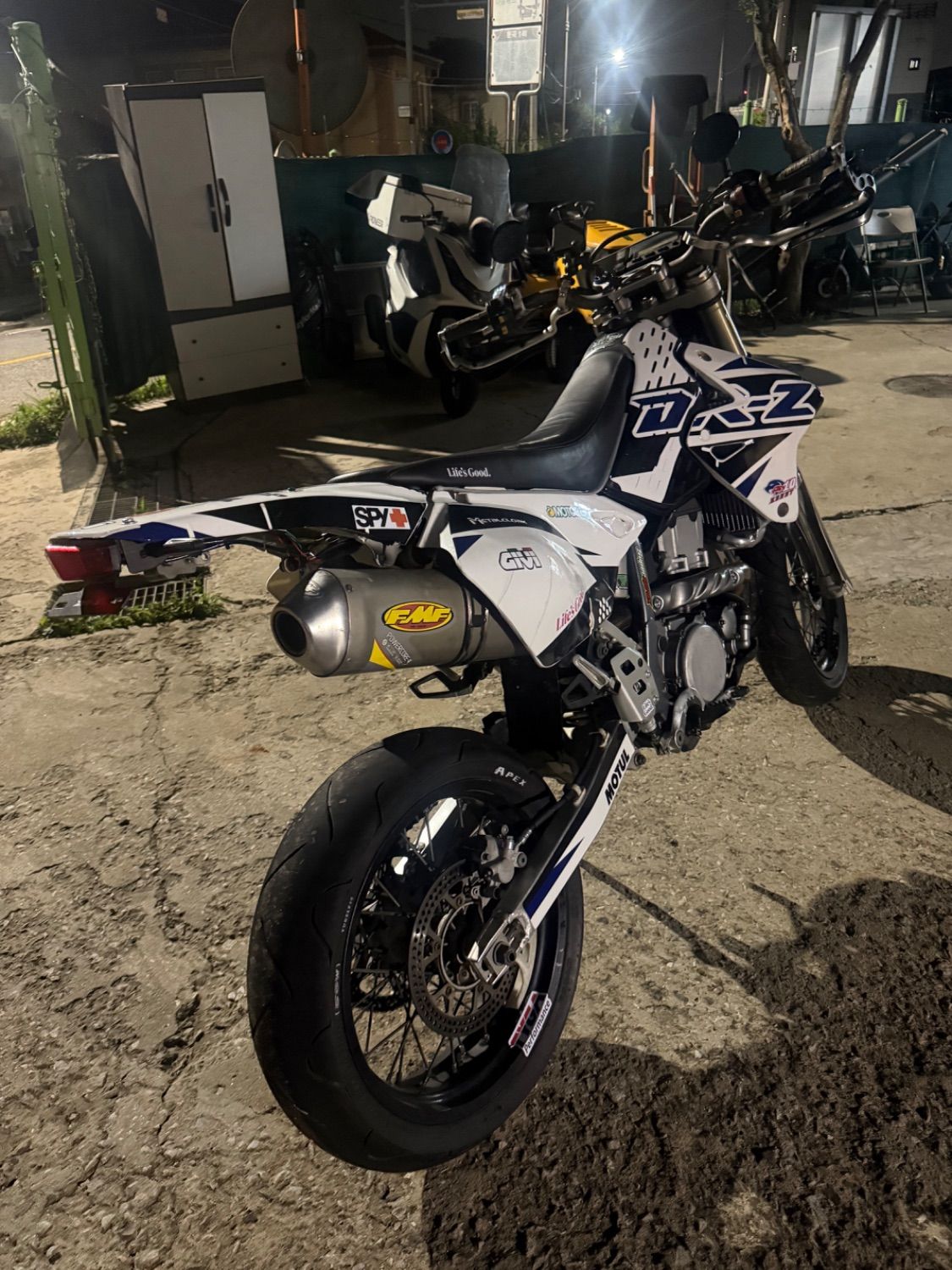 스즈키 DR Z 400 SM more