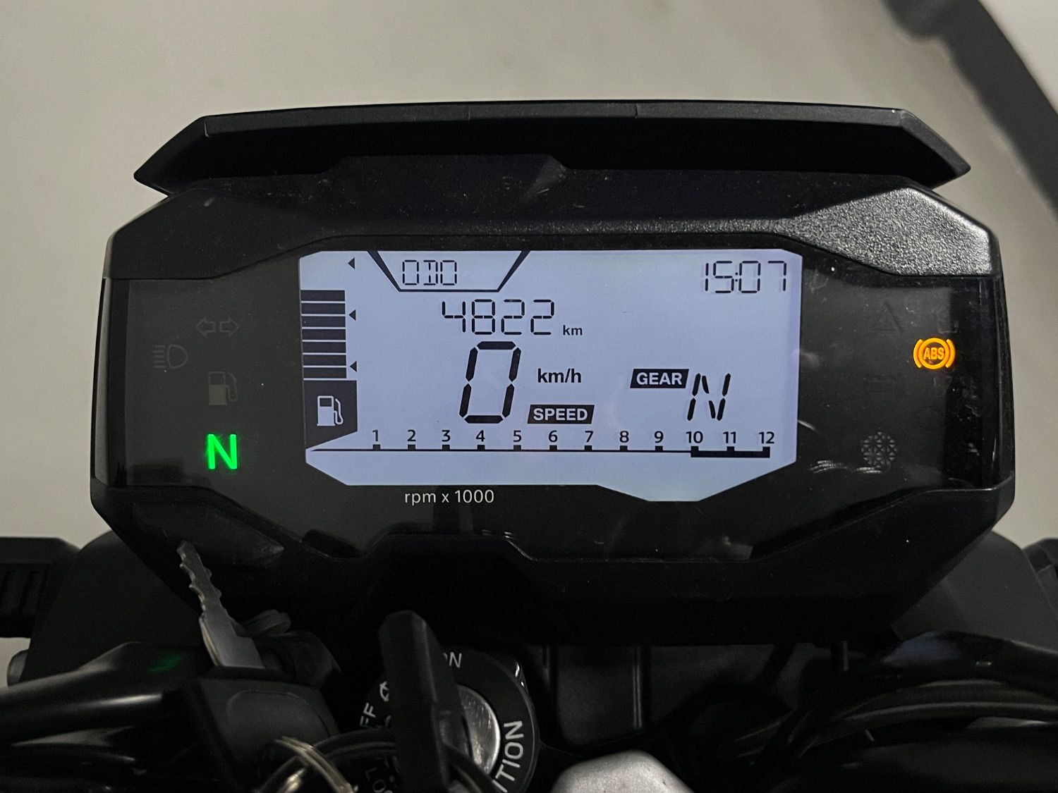 BMW G 310 R thumb 2