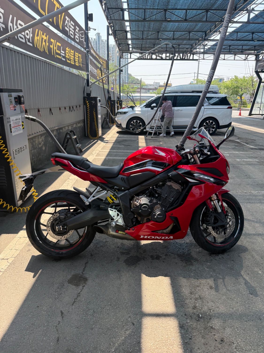 혼다 CBR 650 R MT more