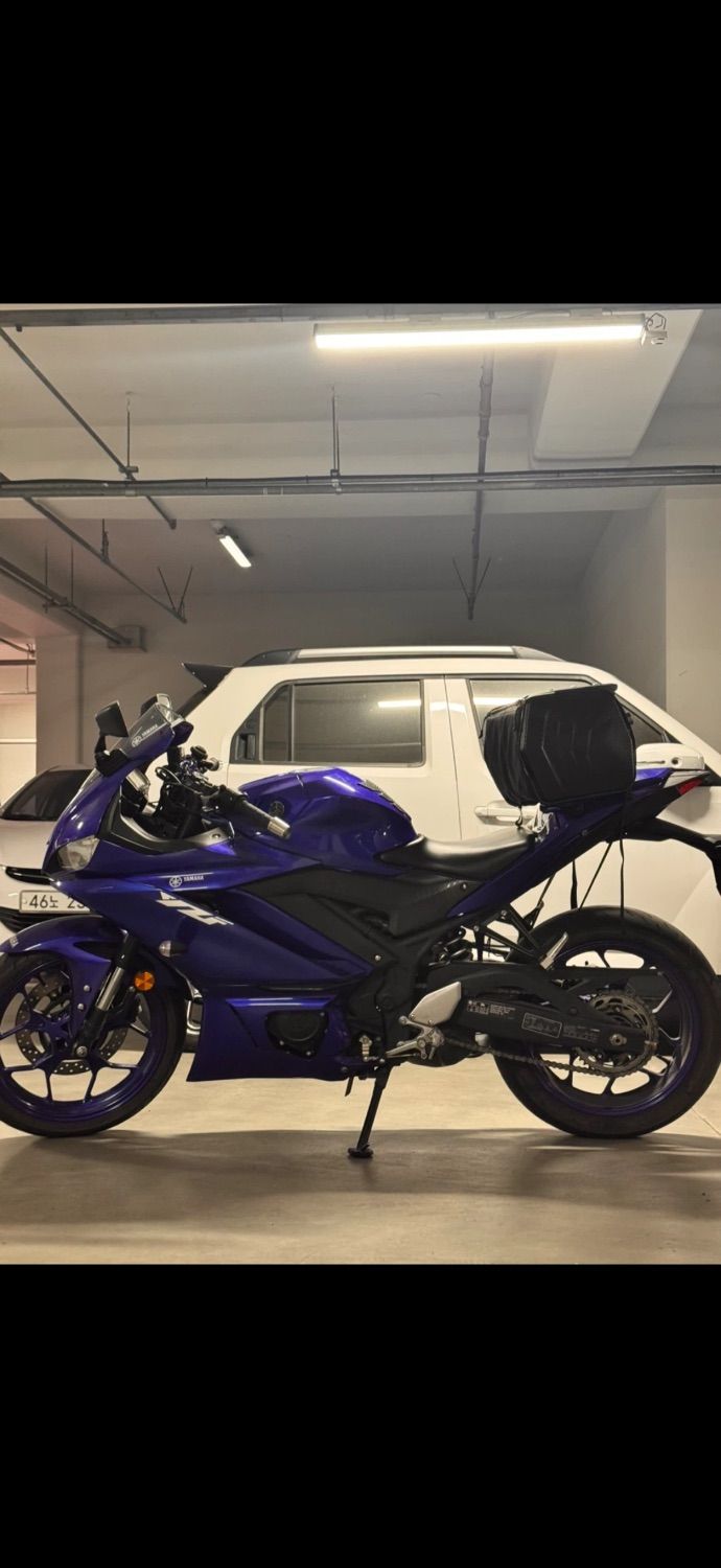 야마하 YZF R3 thumb 2