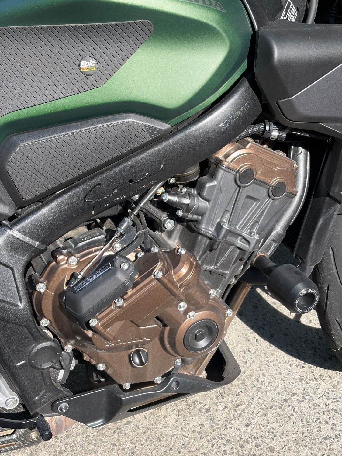 혼다 CB 650 R E-CLUTCH thumb 2