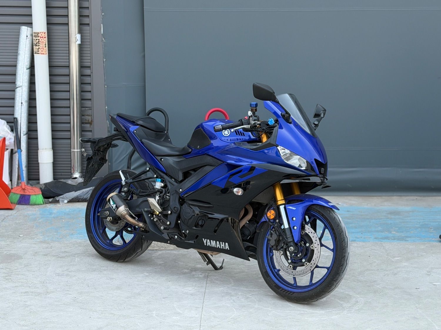 야마하 YZF R3 main