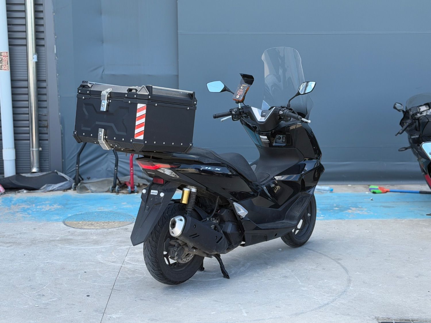 혼다 PCX 125 more