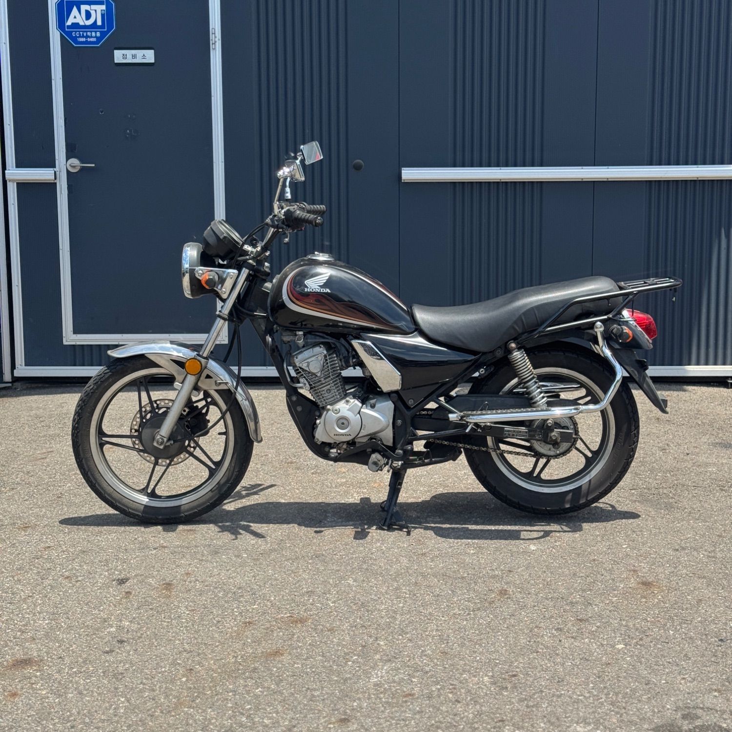 혼다 CB 125 T more