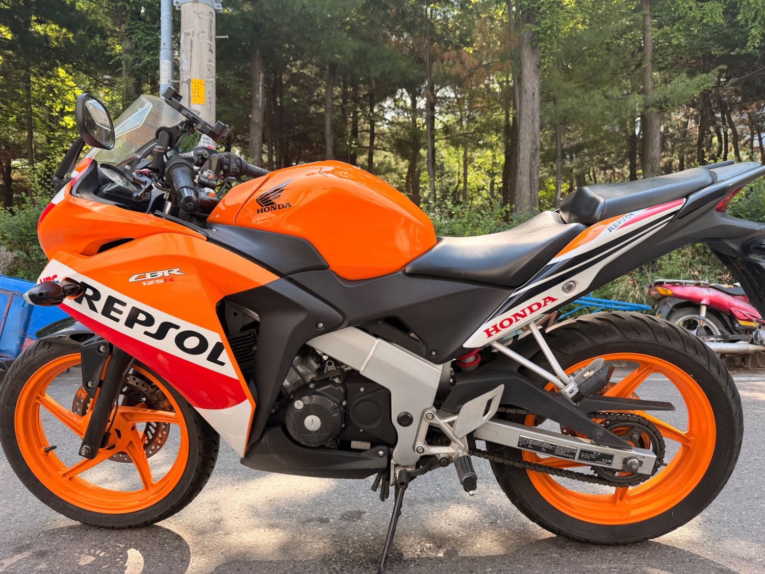 혼다 CBR 125 R more