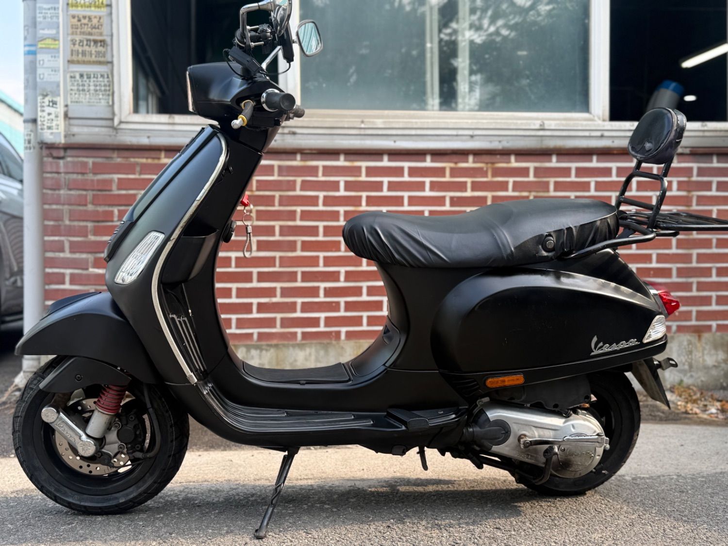 베스파 SXL 125 more