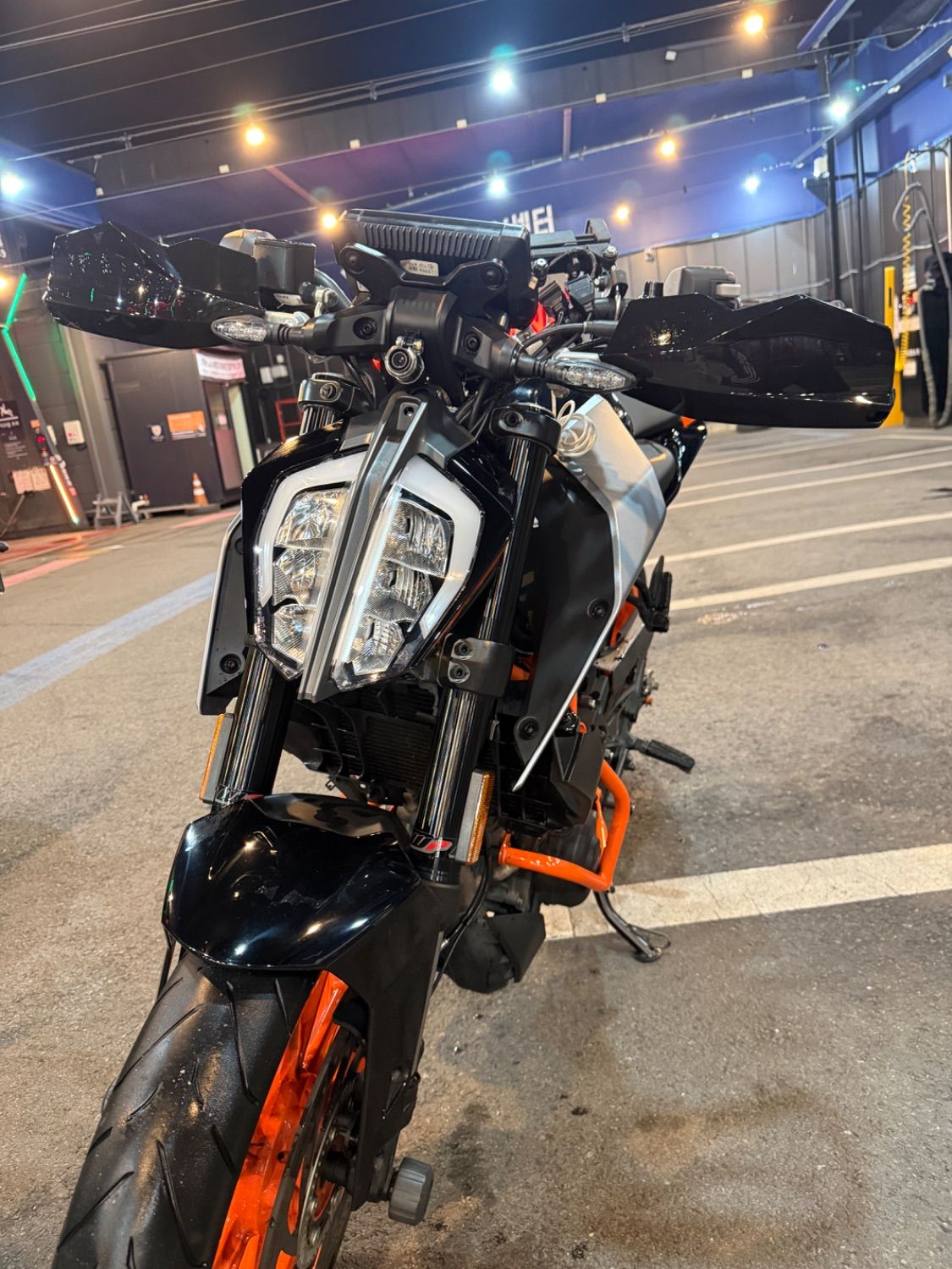 KTM 390 듀크 thumb 2