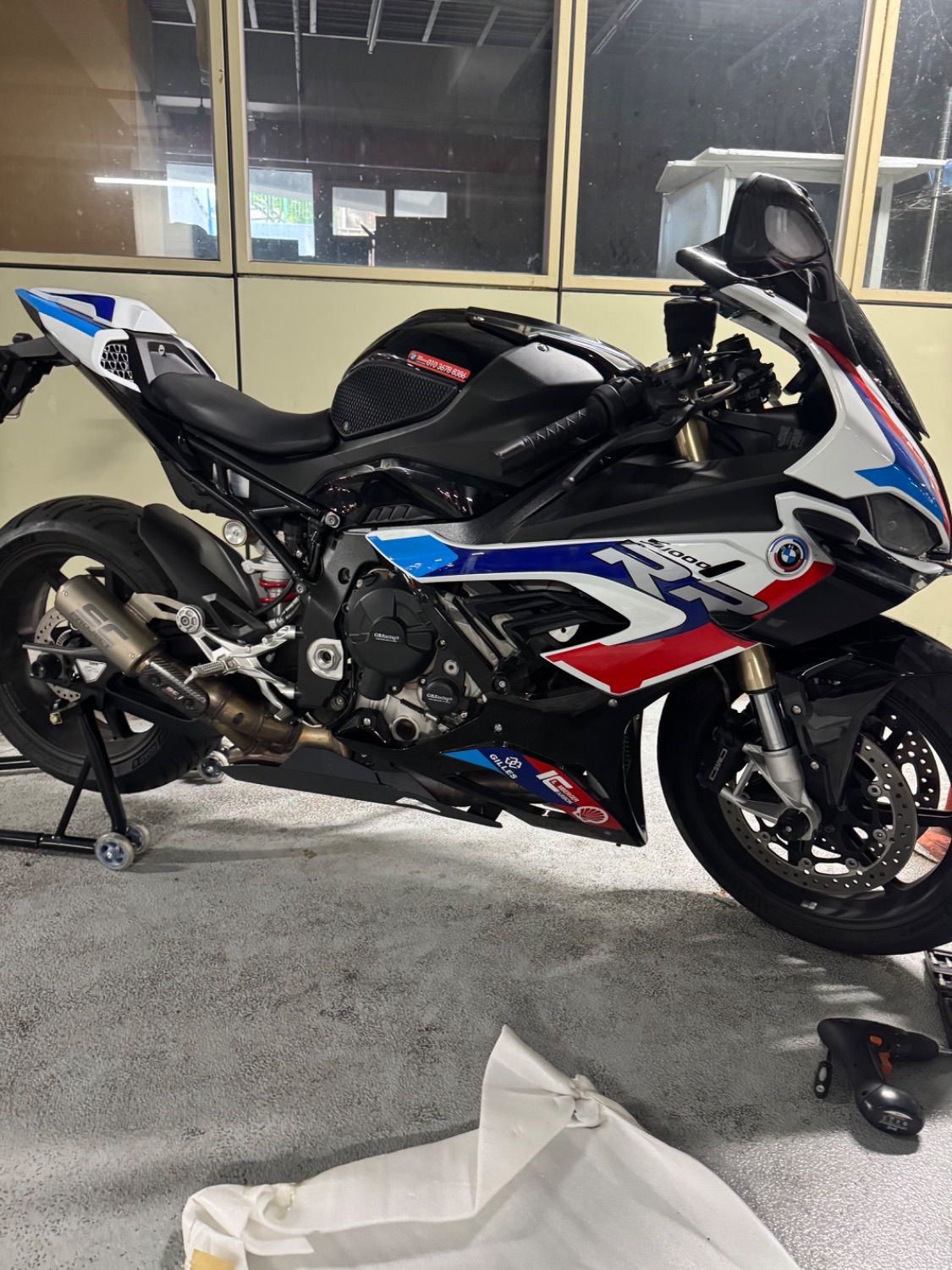 BMW S 1000 RR thumb 2