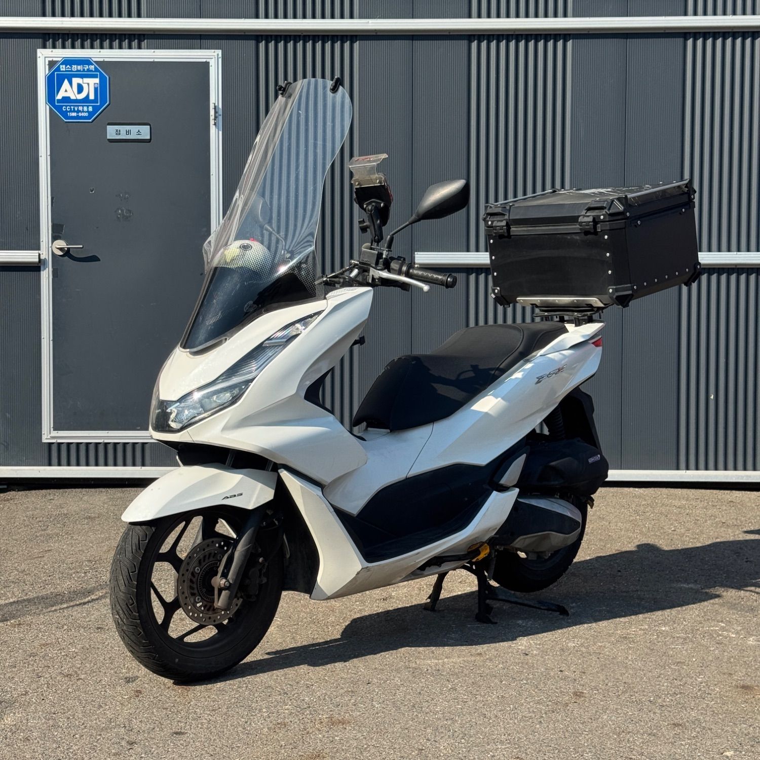 혼다 PCX 125 more