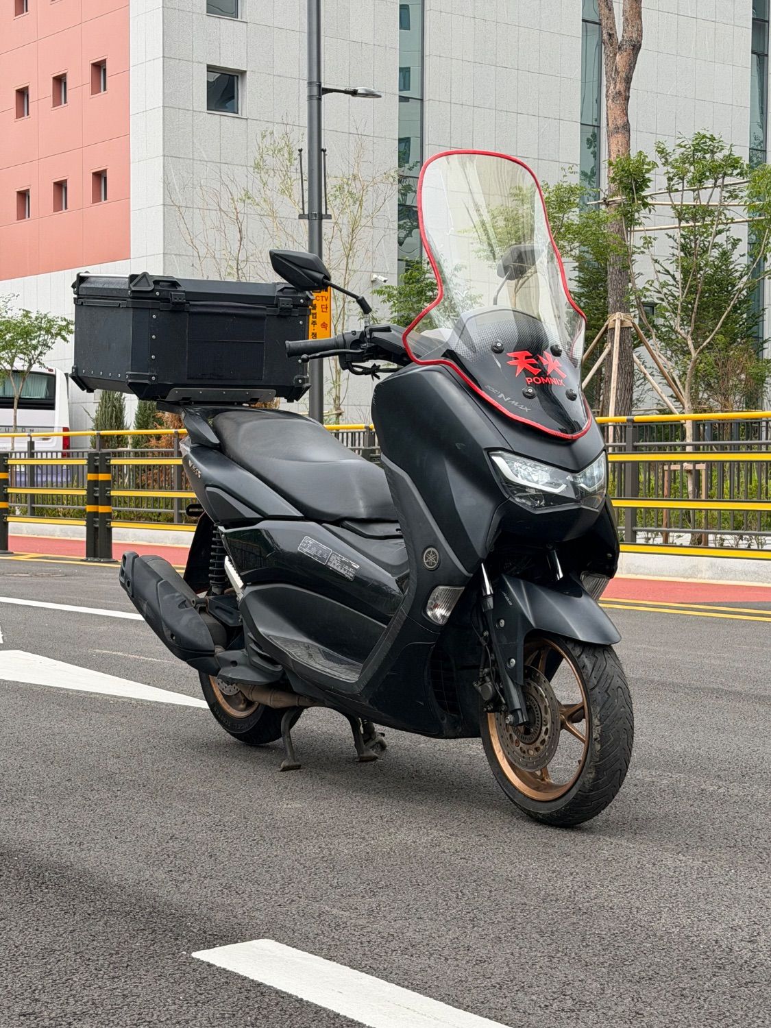 야마하 NMAX 125 main