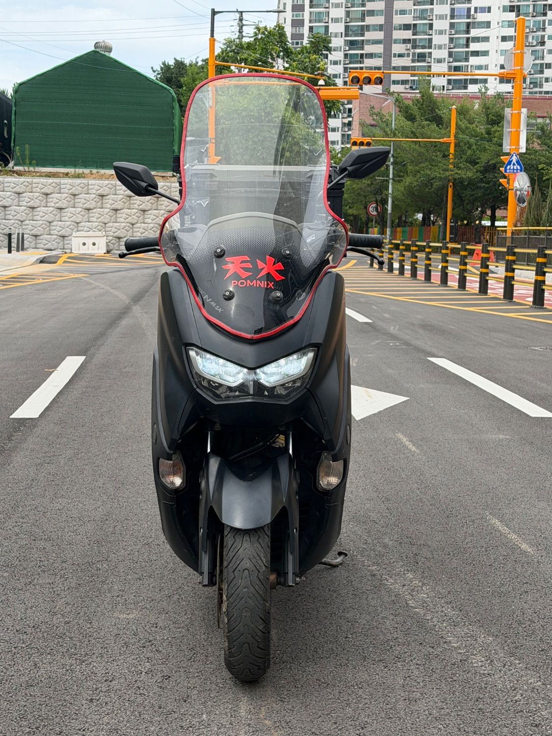 야마하 NMAX 125 more