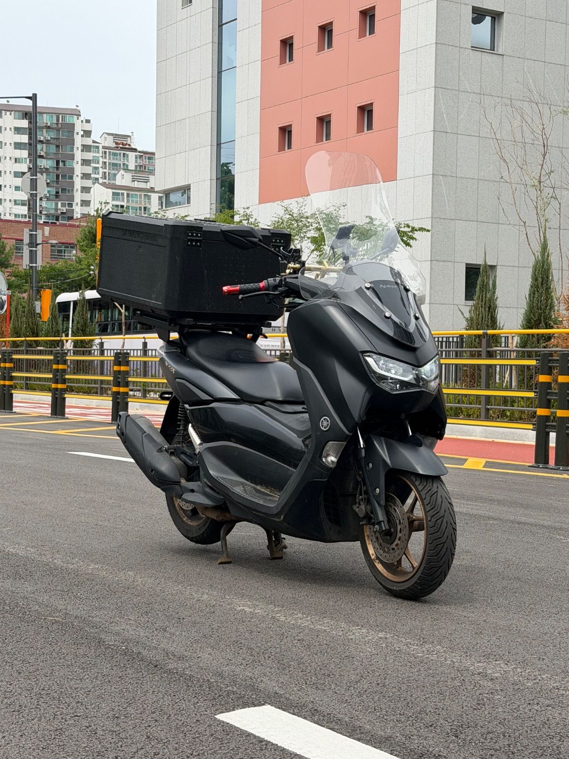 야마하 NMAX 125 main