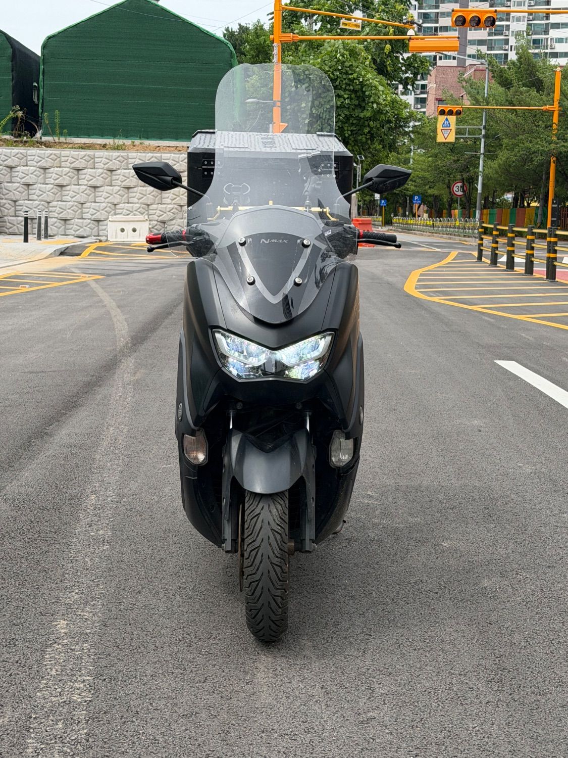 야마하 NMAX 125 more