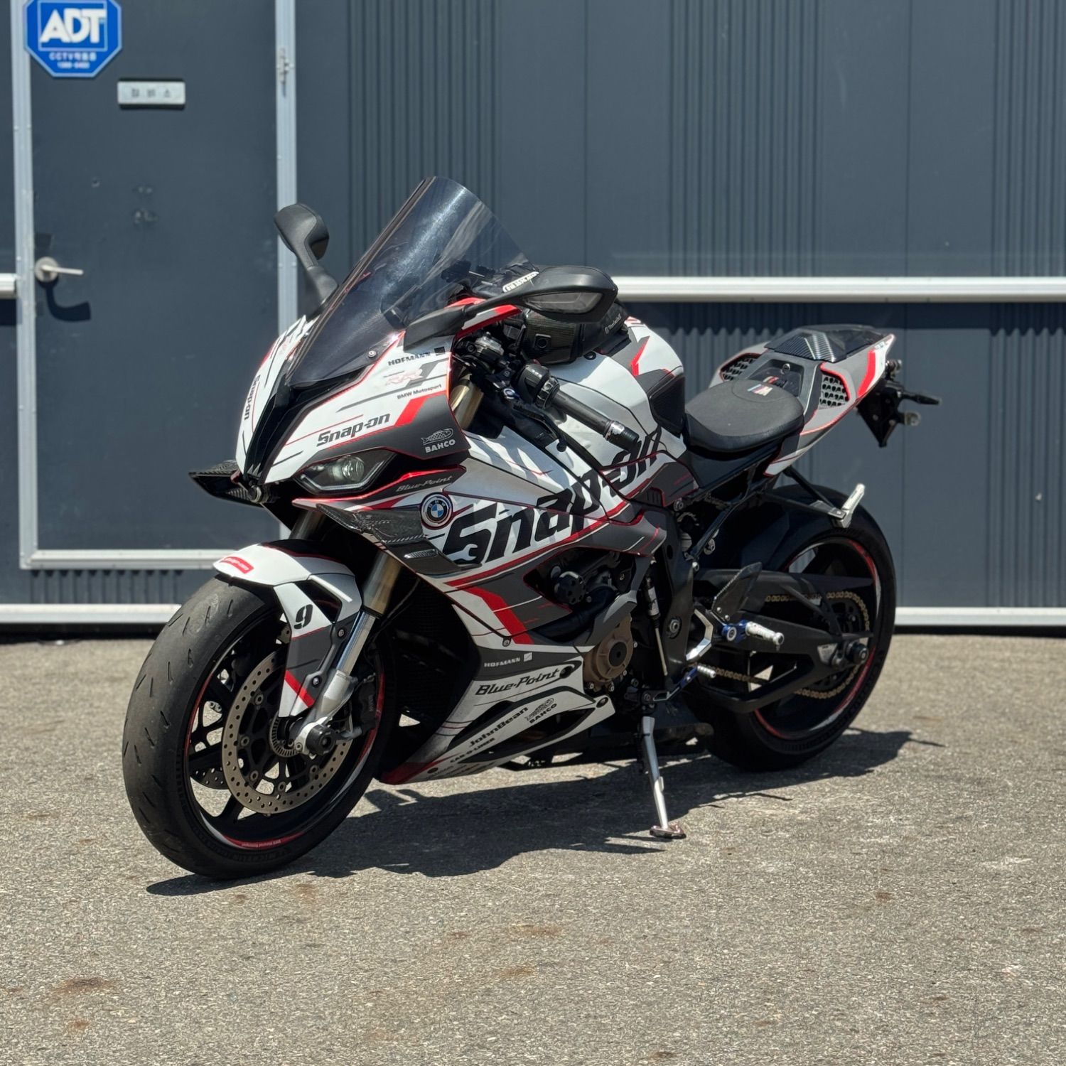 BMW S 1000 RR more