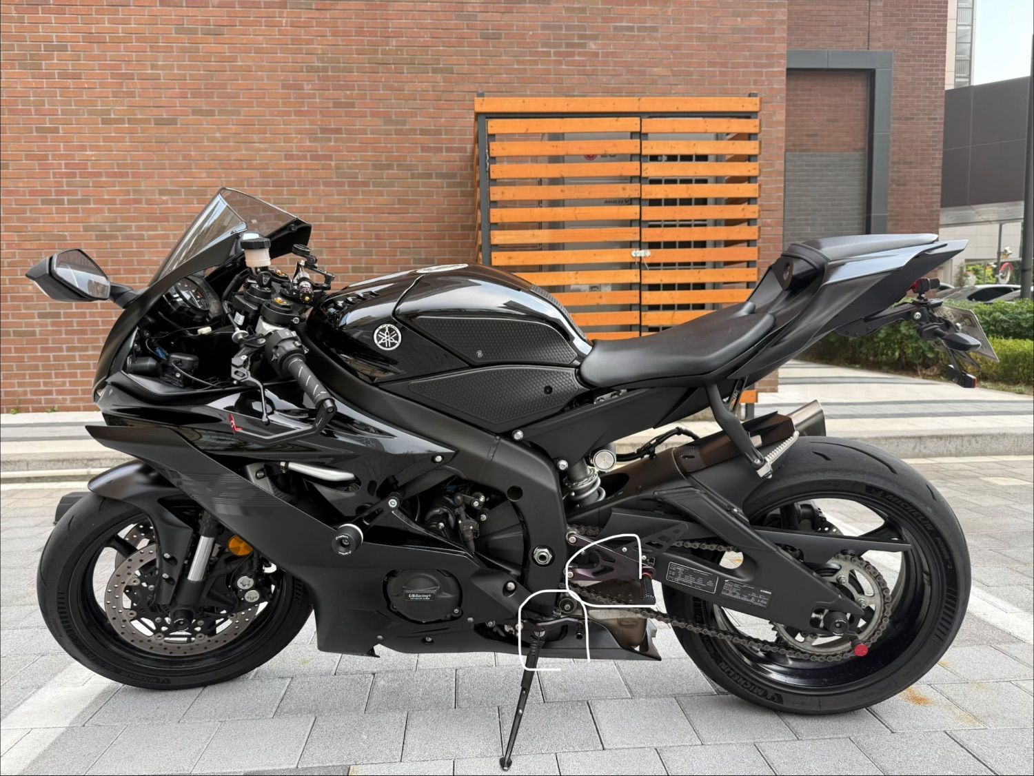 야마하 YZF R6 thumb 2