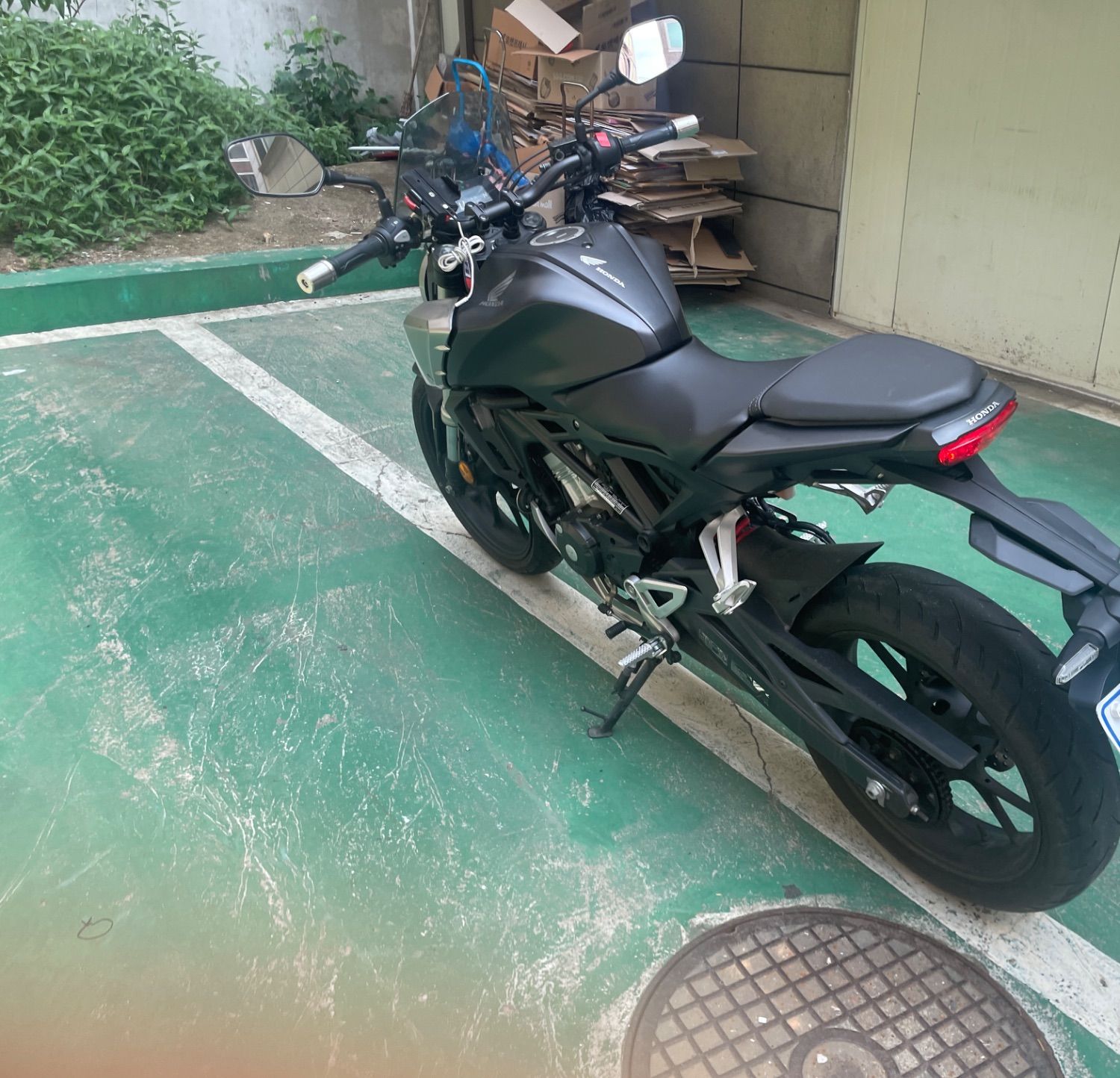 혼다 CB 125 R thumb 2