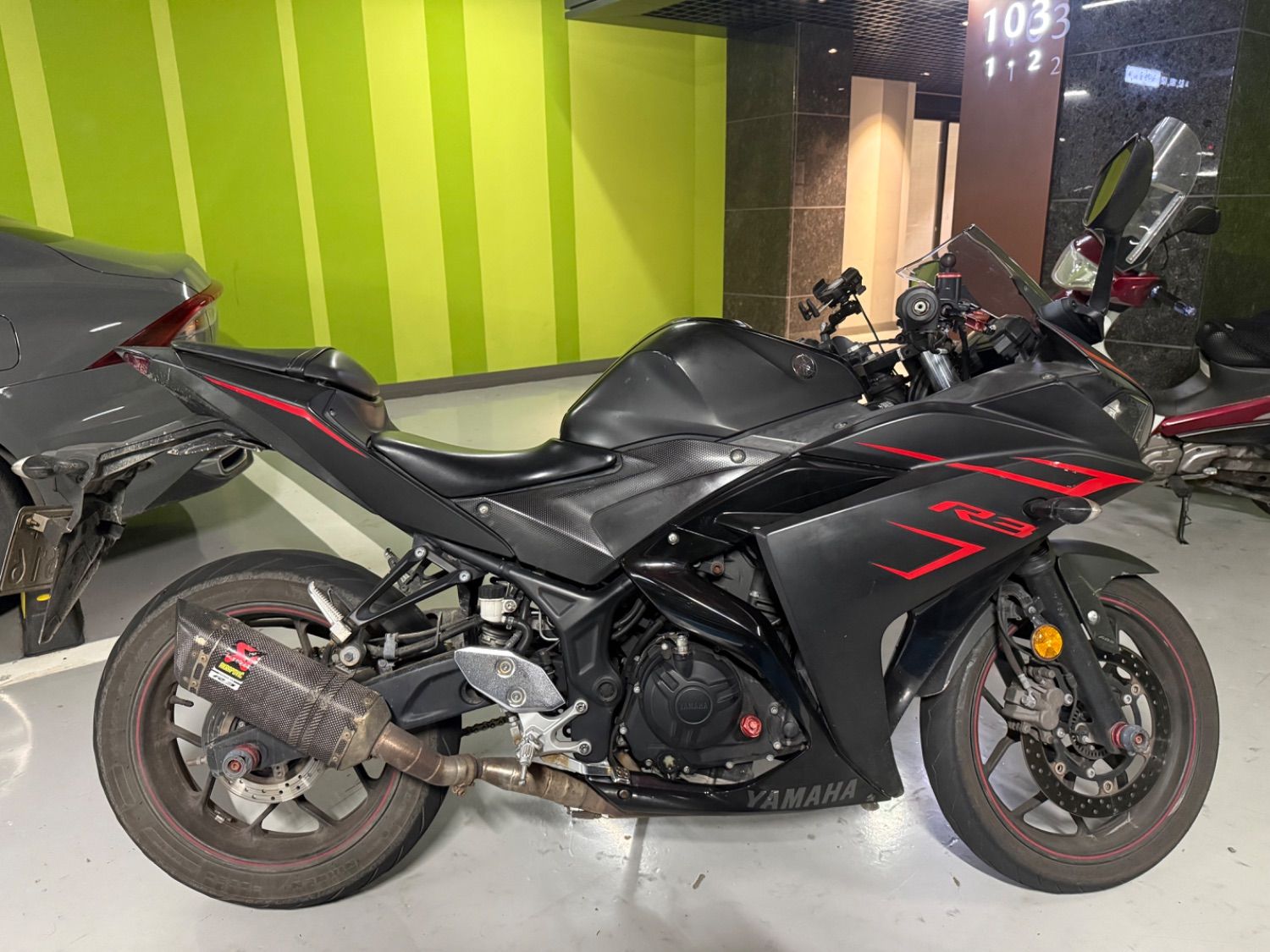 야마하 YZF R3 more