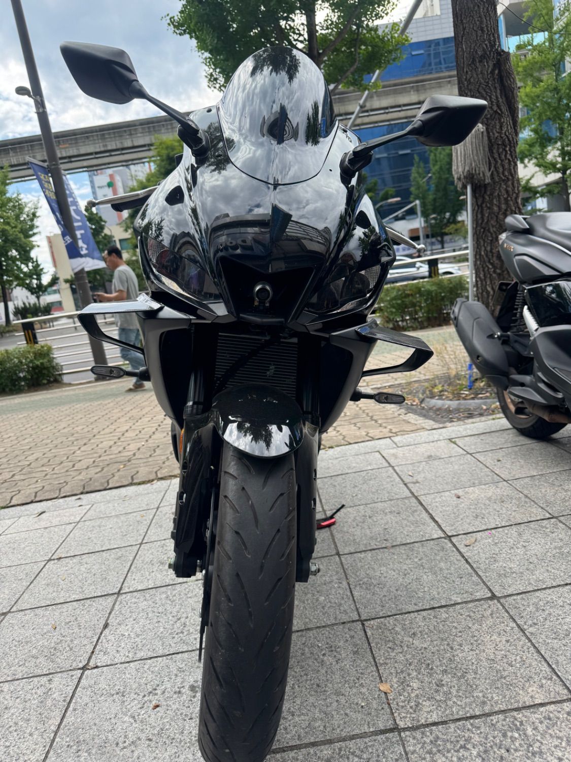 야마하 YZF R3 thumb 2