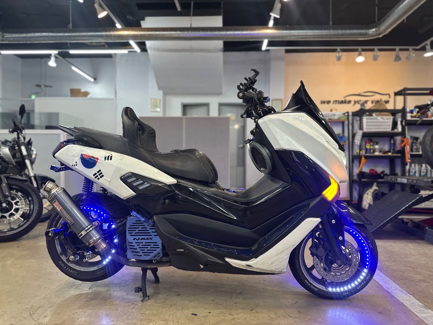 야마하 NMAX 125 main
