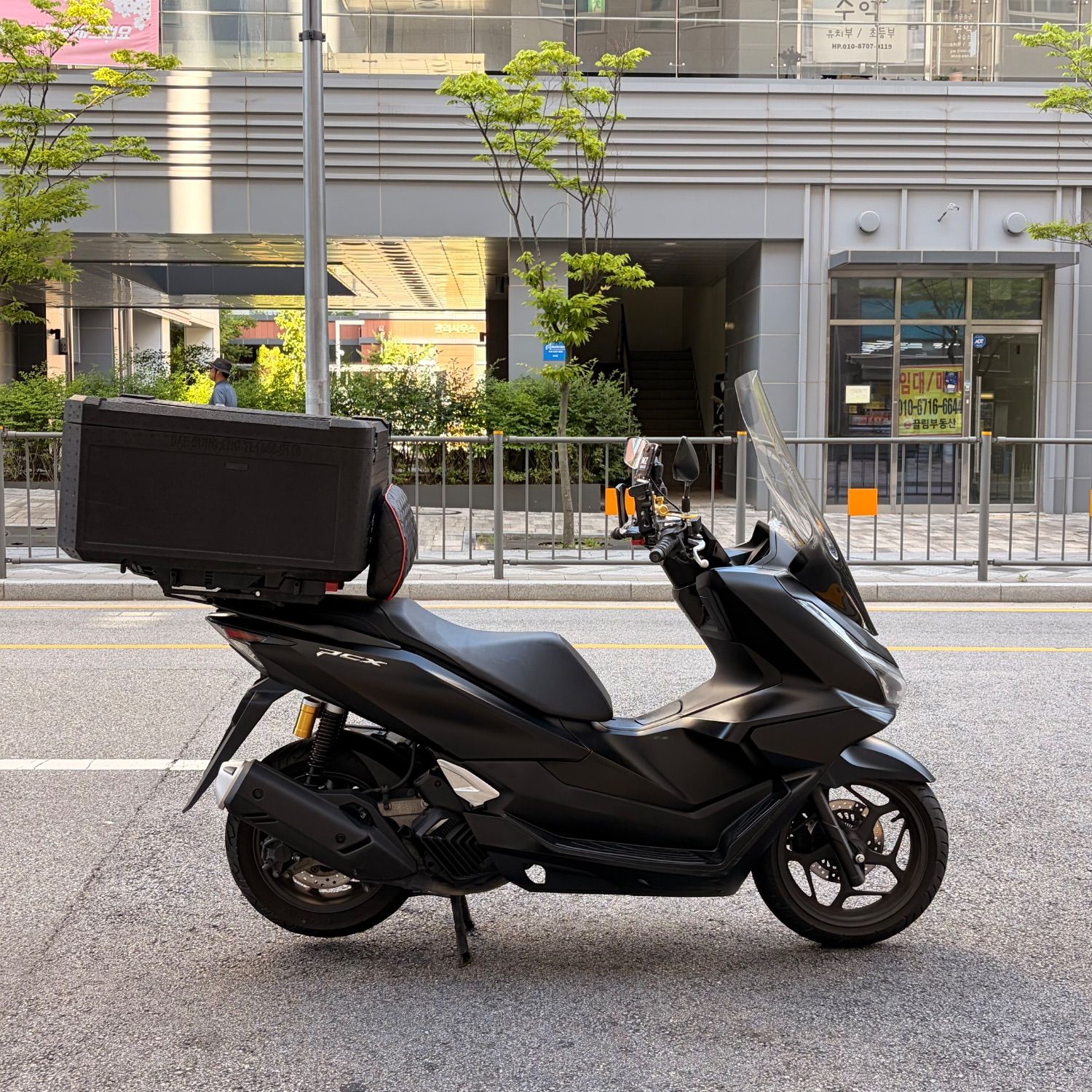 혼다 PCX 125 more