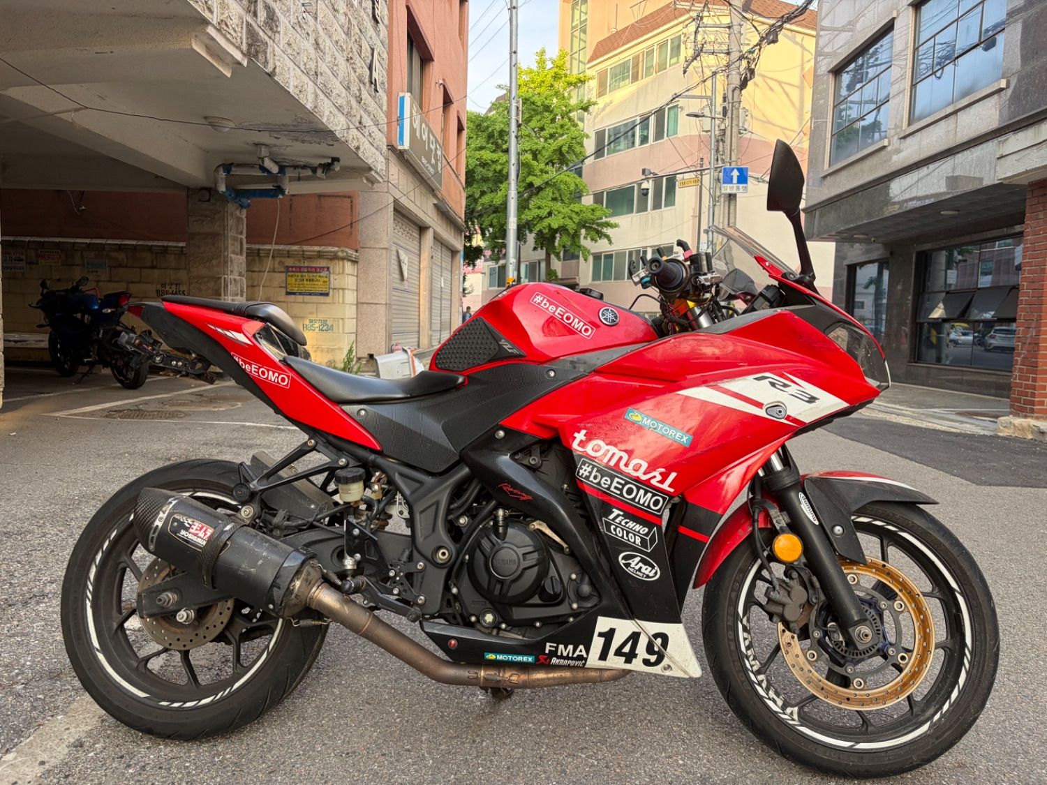 야마하 YZF R3 thumb 2