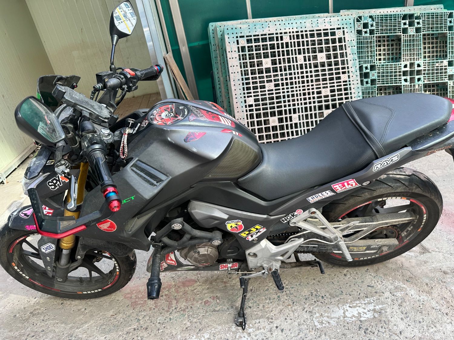 혼다 CB 190 R more