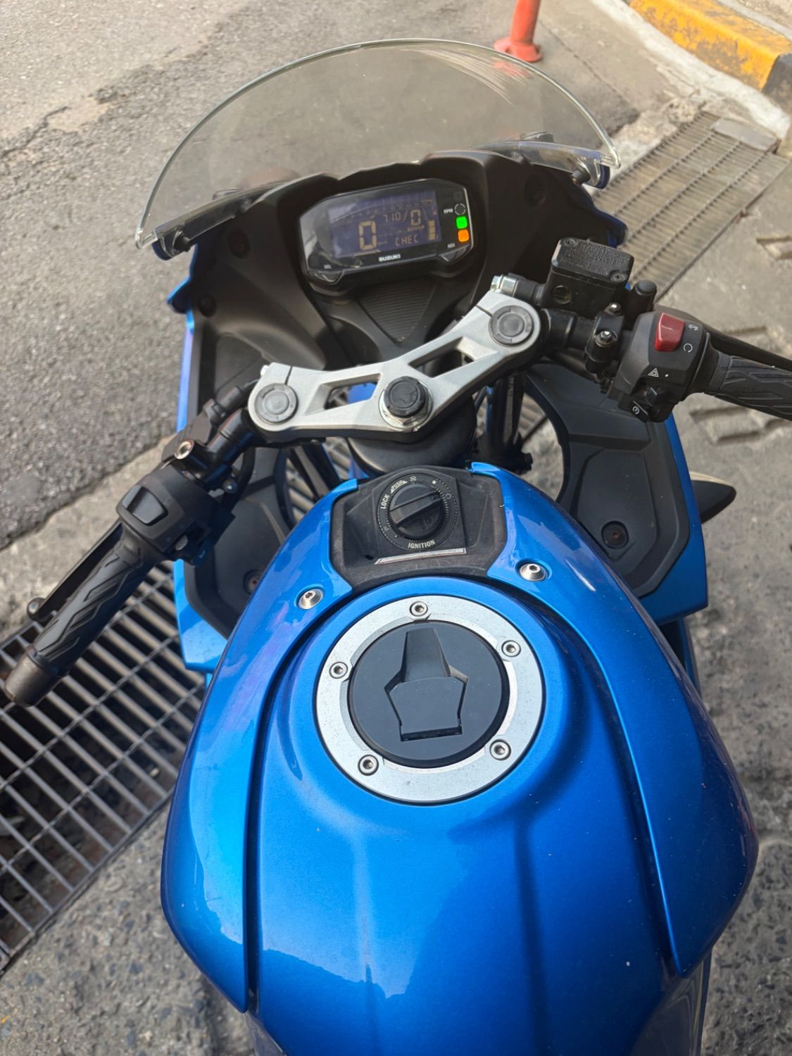 스즈키 GSX R 125 ABS more