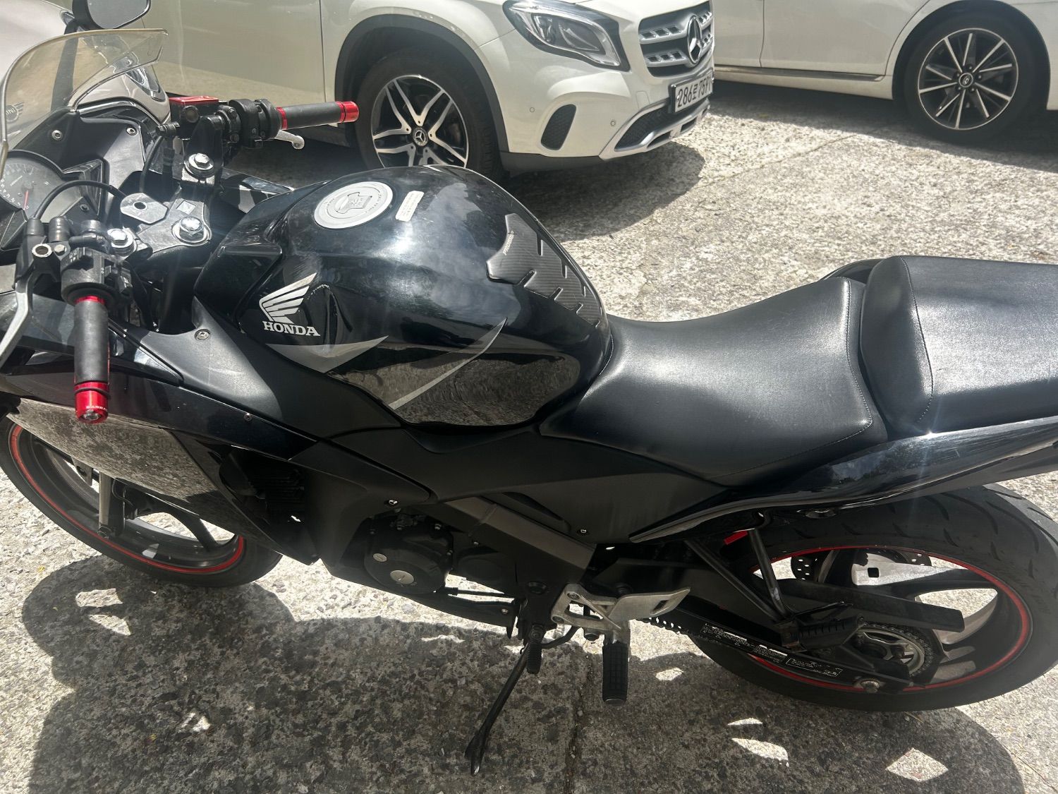 혼다 CBR 125 R thumb 2
