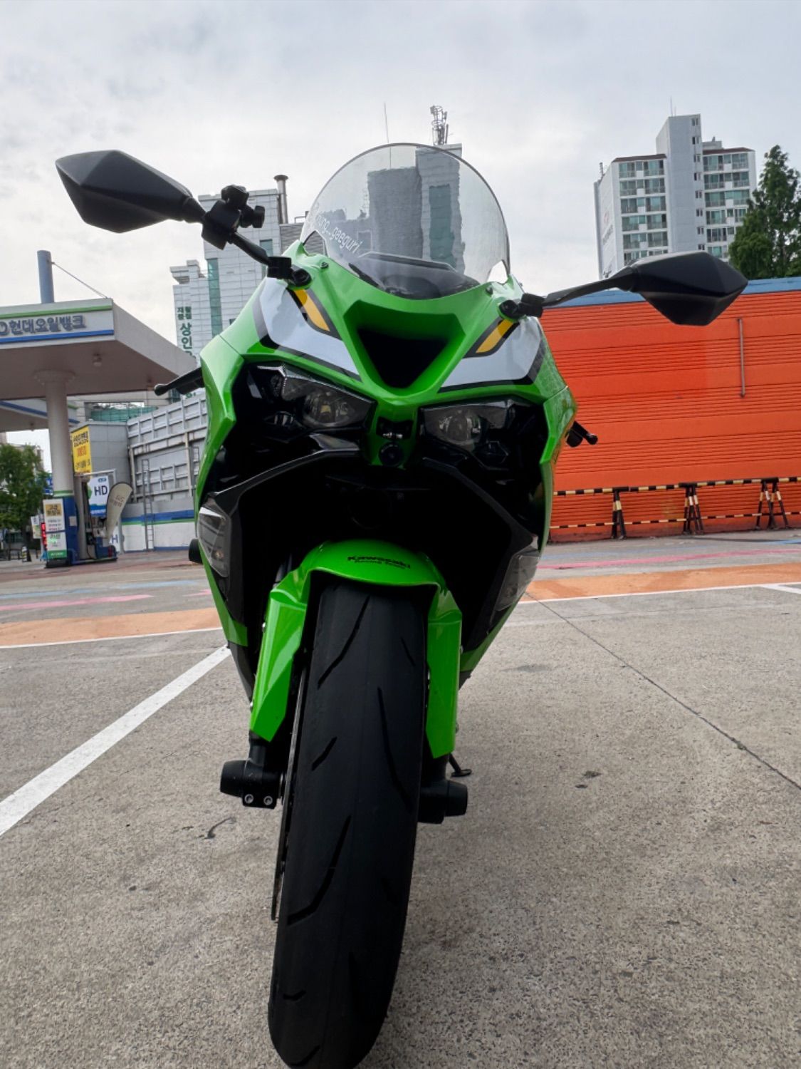 가와사키 닌자 ZX-6R more