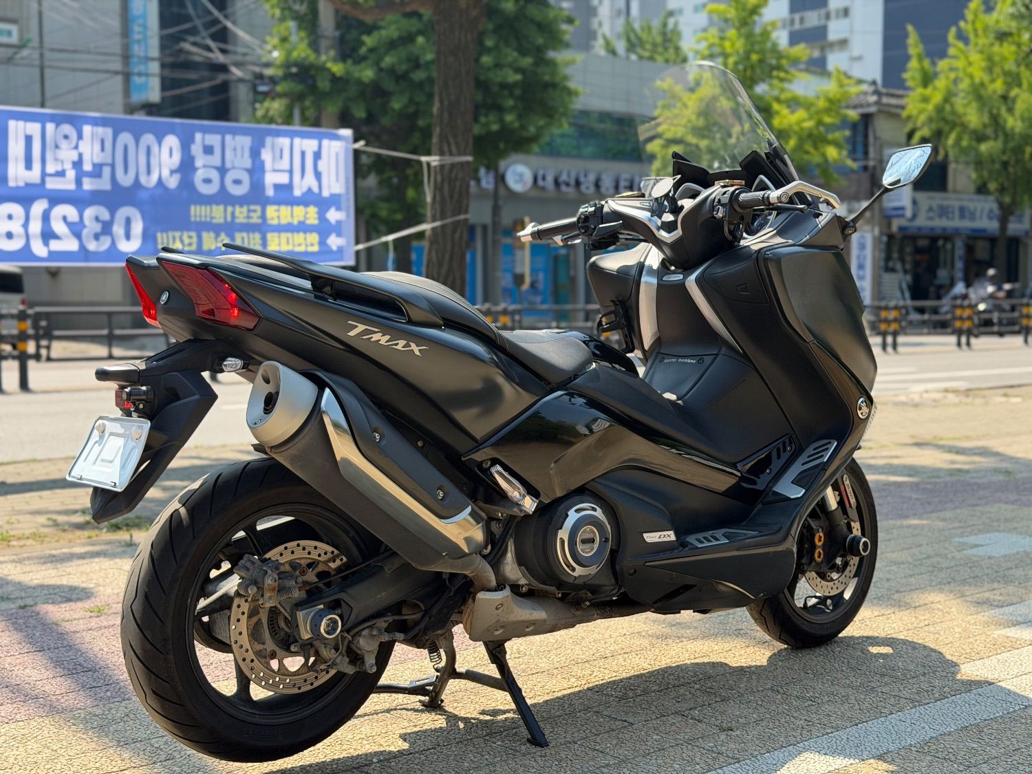 야마하 TMAX DX more