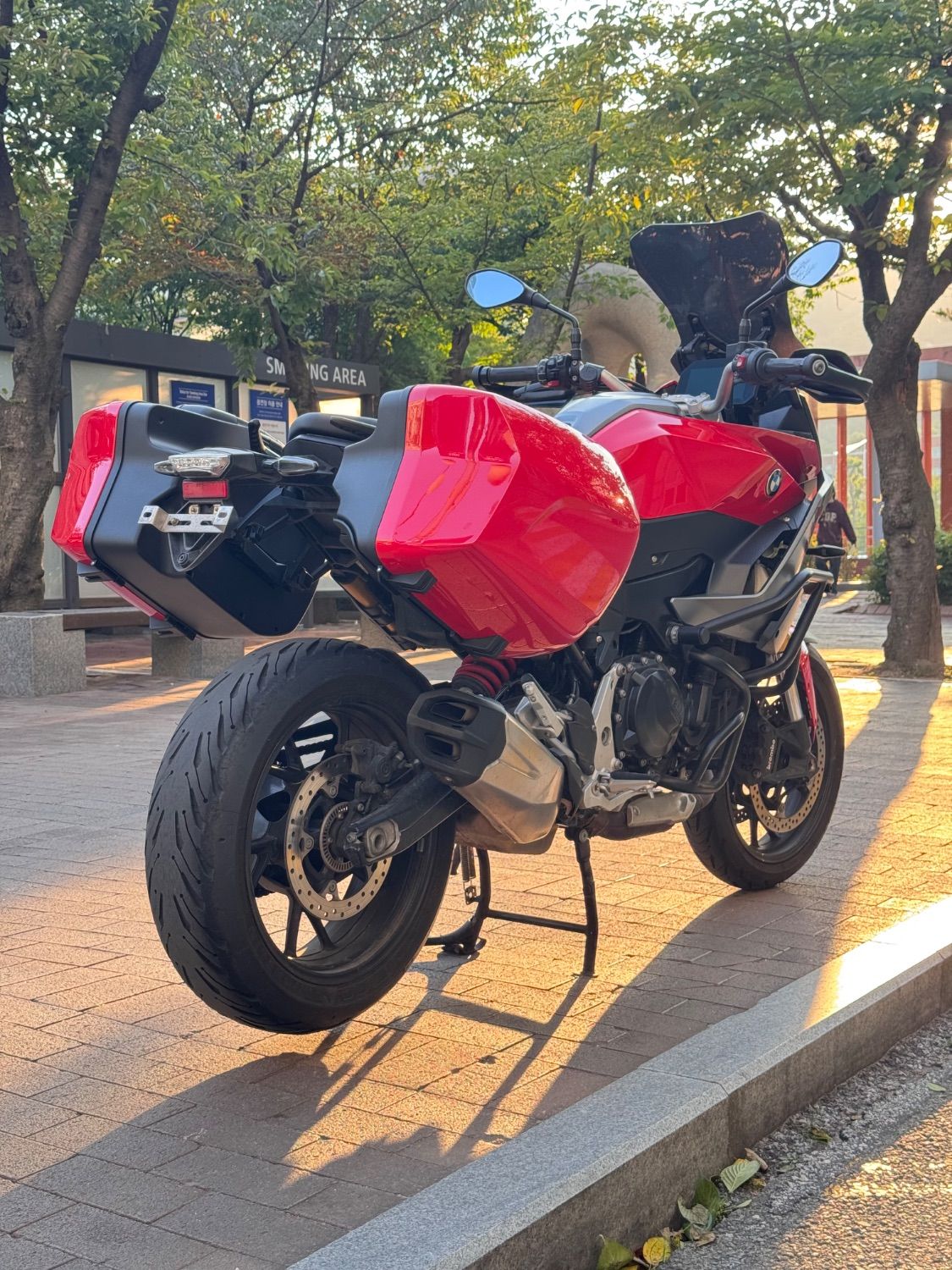BMW F 900 XR thumb 2