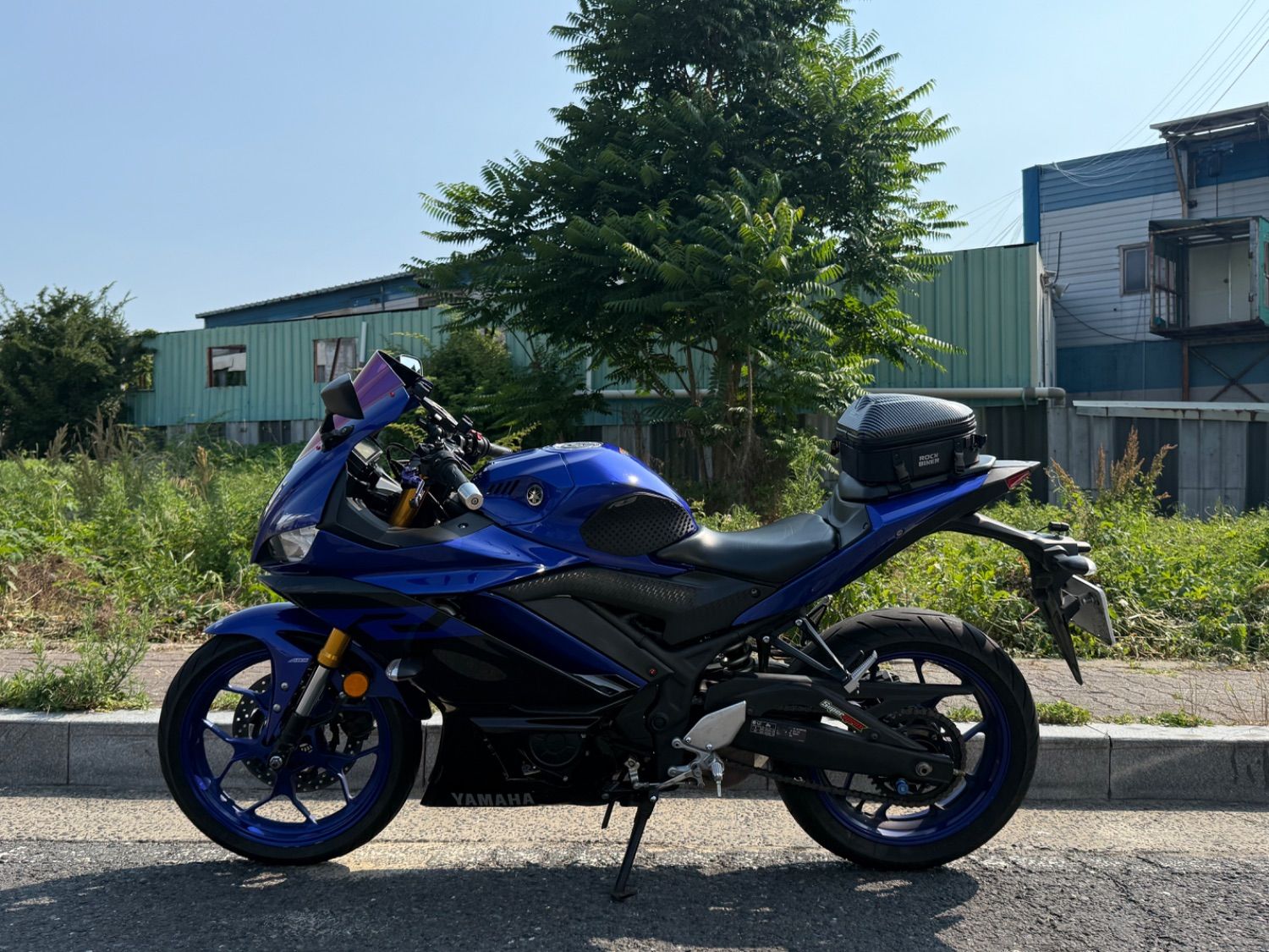야마하 YZF R3 main