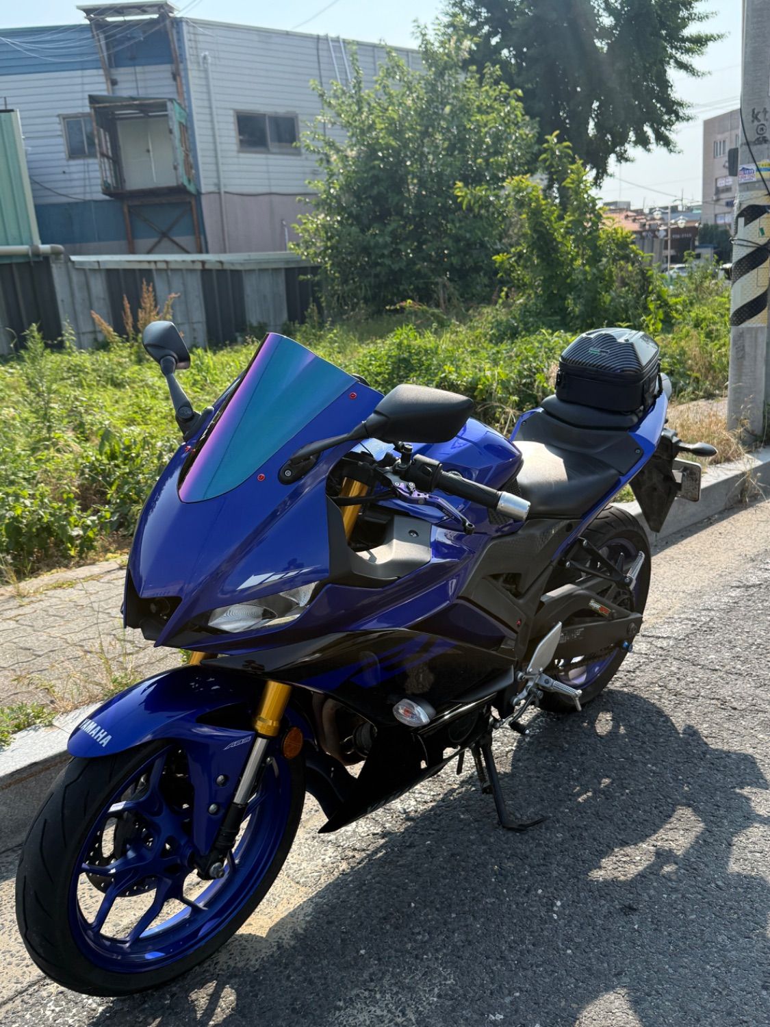 야마하 YZF R3 thumb 2