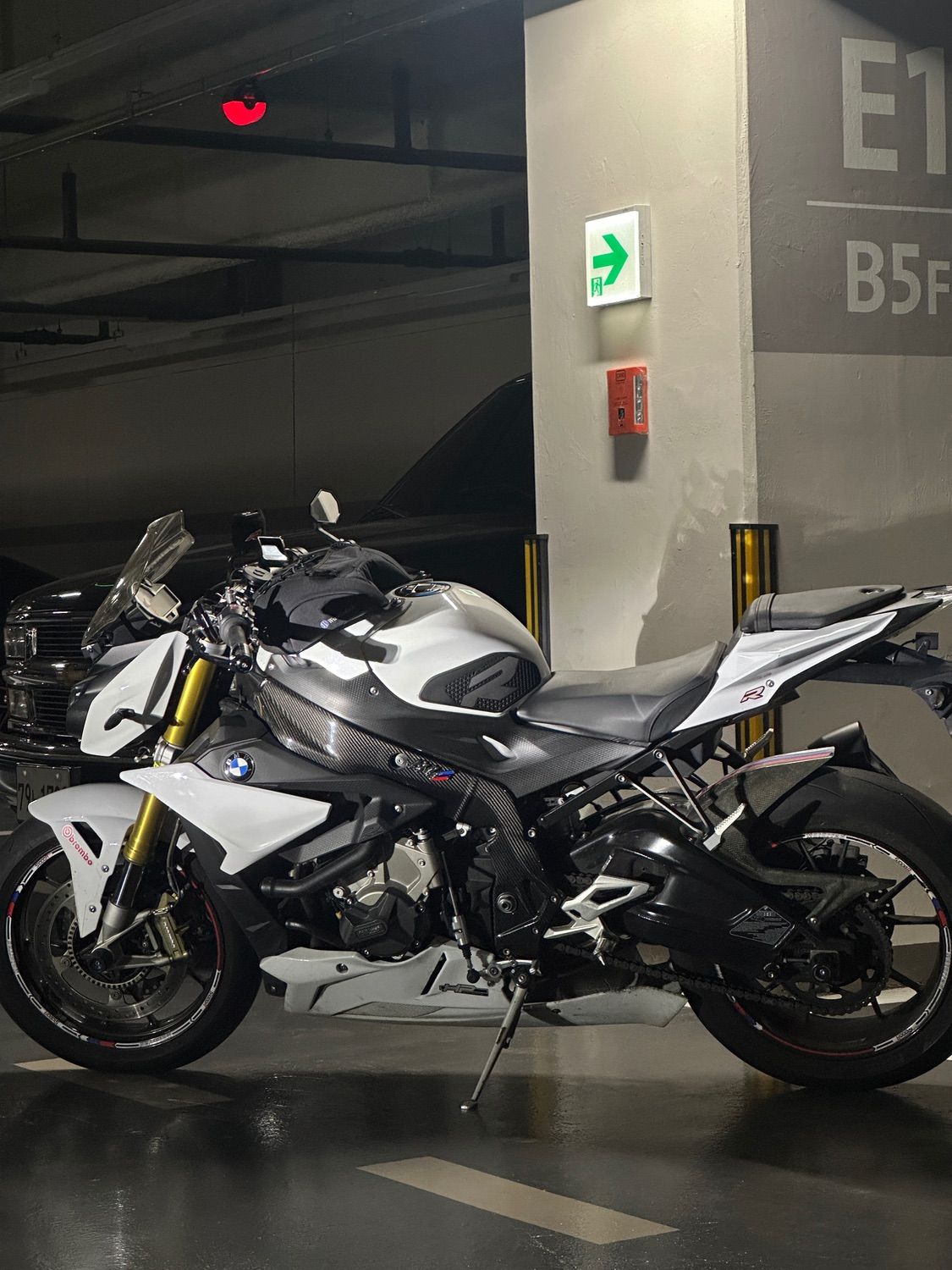 BMW S 1000 R thumb 2