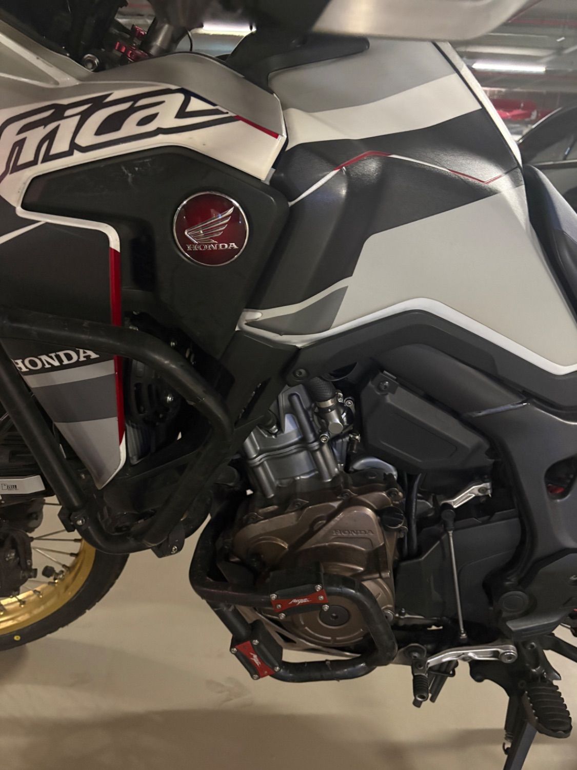 혼다 아프리카 트윈 CRF 1000 L thumb 2