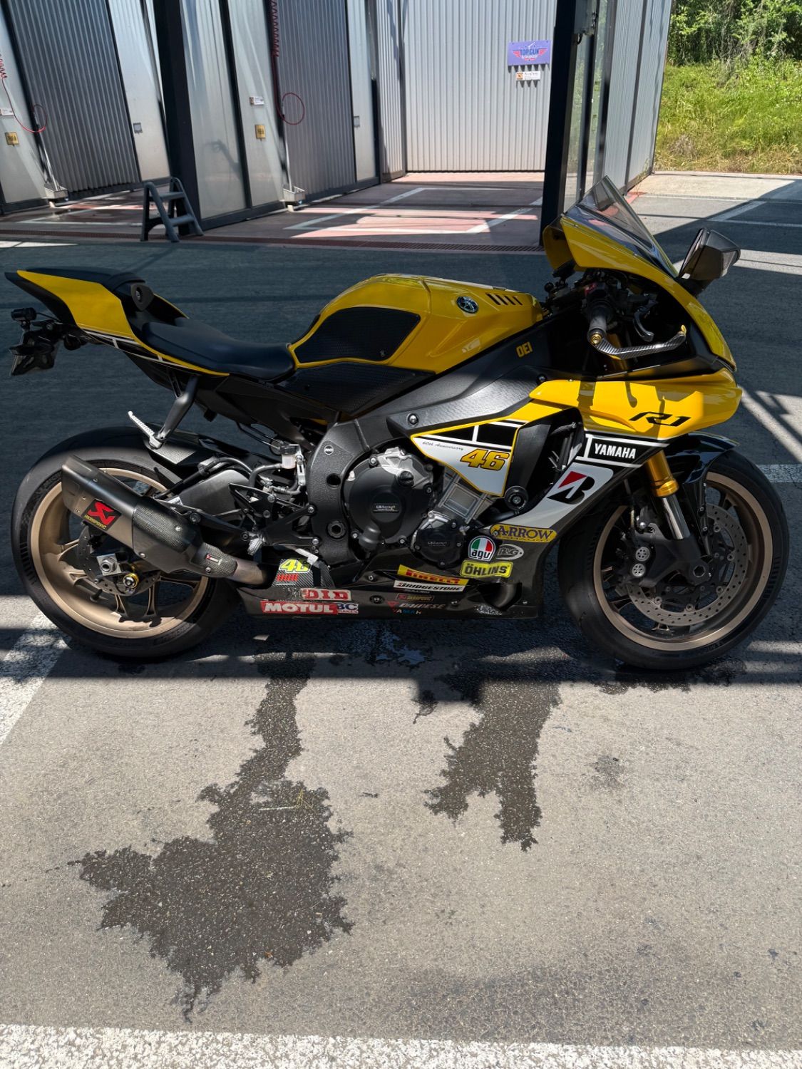 야마하 YZF R1 main